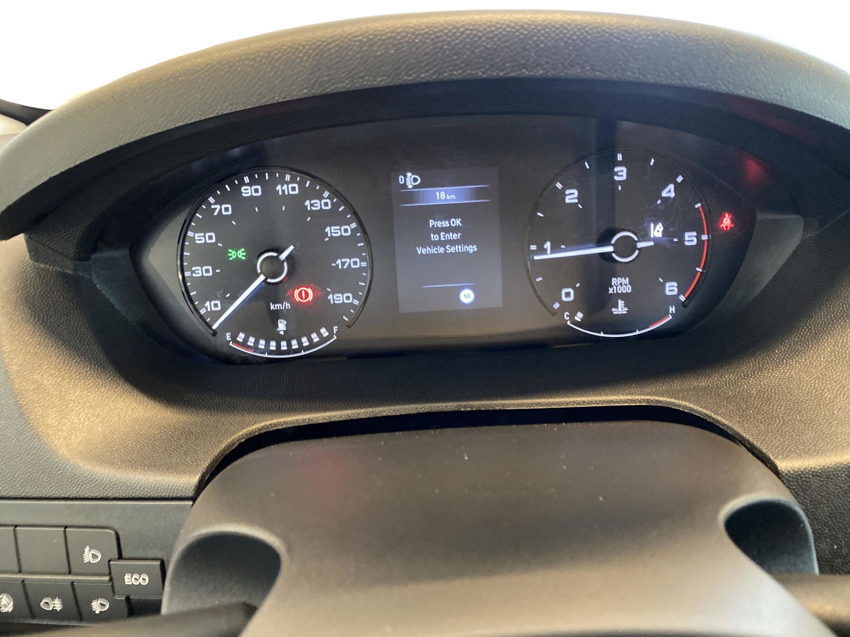 Billede af Toyota Proace Max Medium 2,2 D Comfort To skydedør m. højt tag 140HK Van 6g