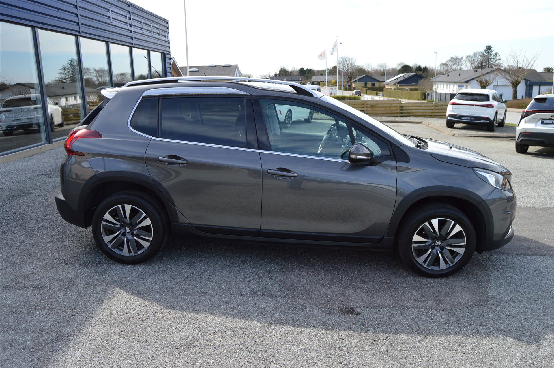 Billede af Peugeot 2008 1,2 PureTech Exclusive Plus 82HK 5d