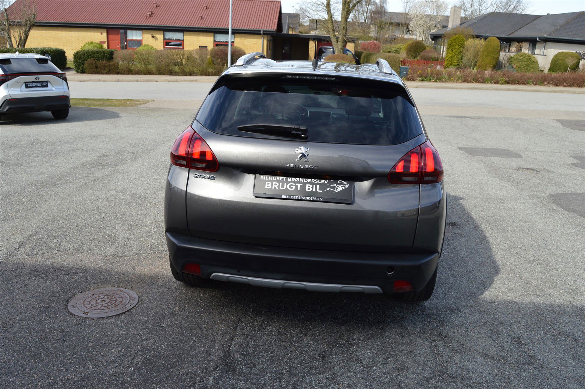 Billede af Peugeot 2008 1,2 PureTech Exclusive Plus 82HK 5d