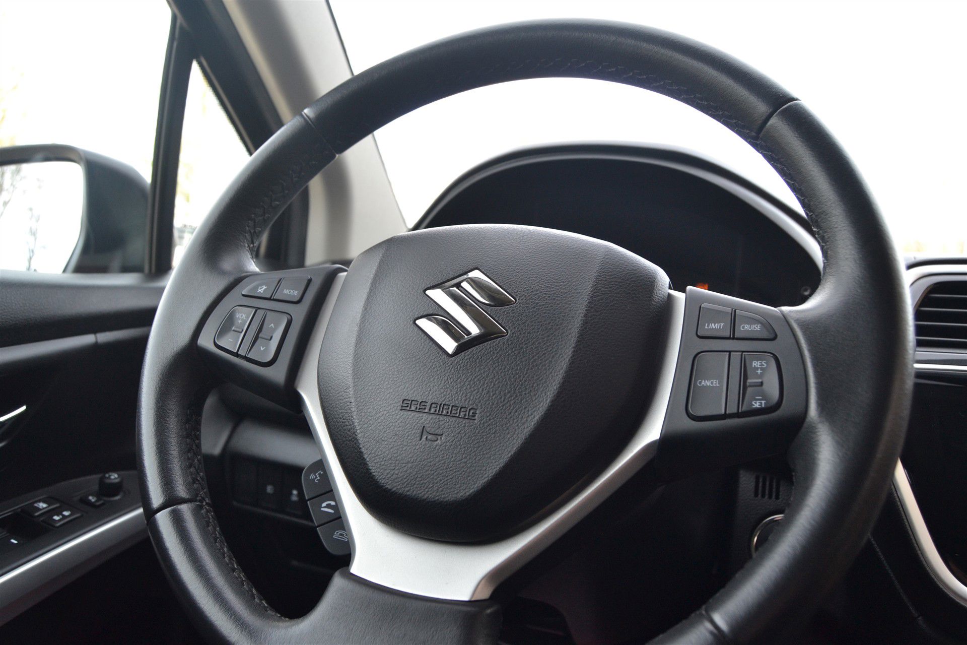 Billede af Suzuki S-Cross 1,0 Boosterjet Active 112HK 5d