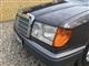 Billede af Mercedes-Benz 230E 2,3 132HK