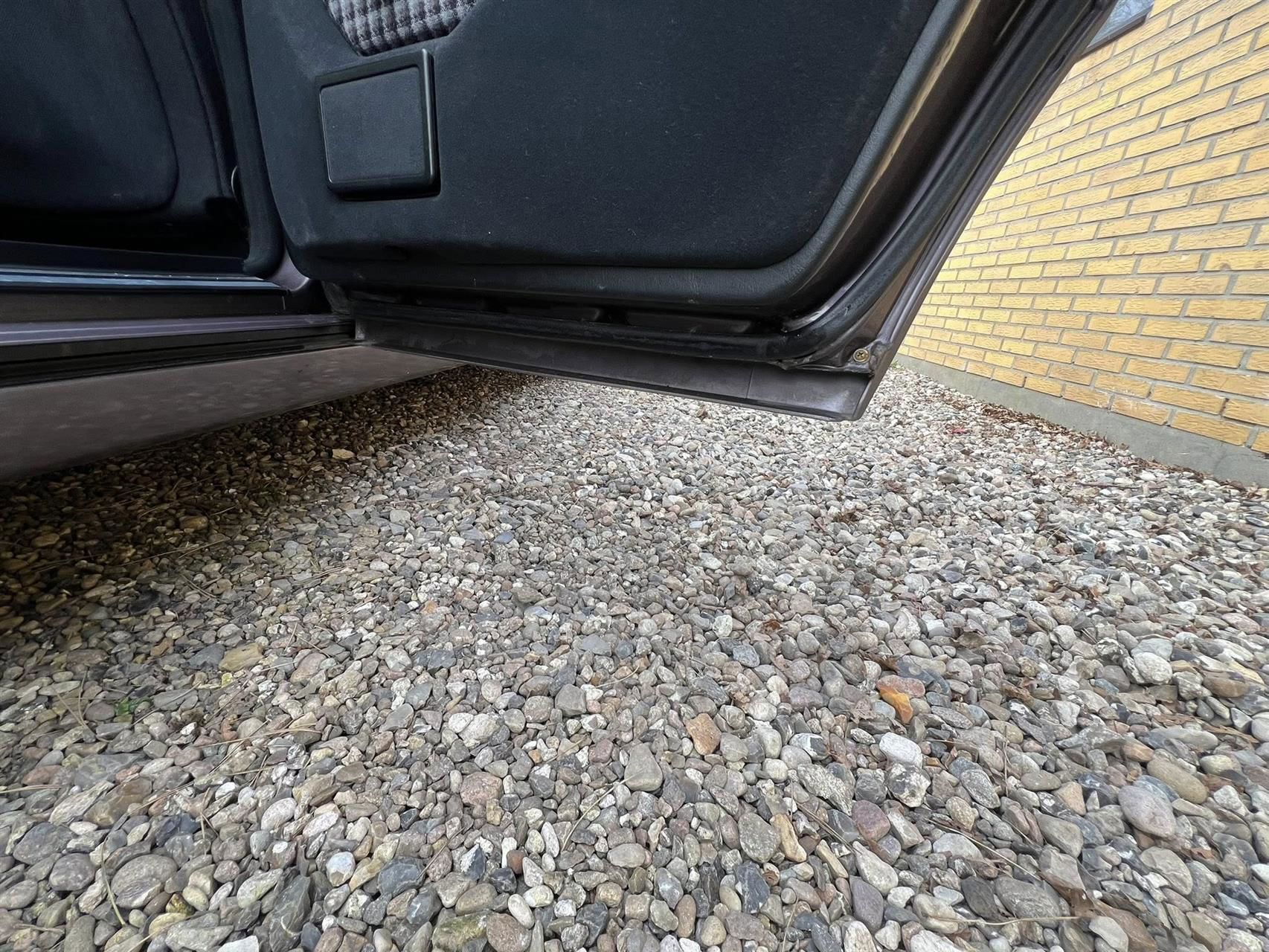Billede af Mercedes-Benz 230E 2,3 132HK