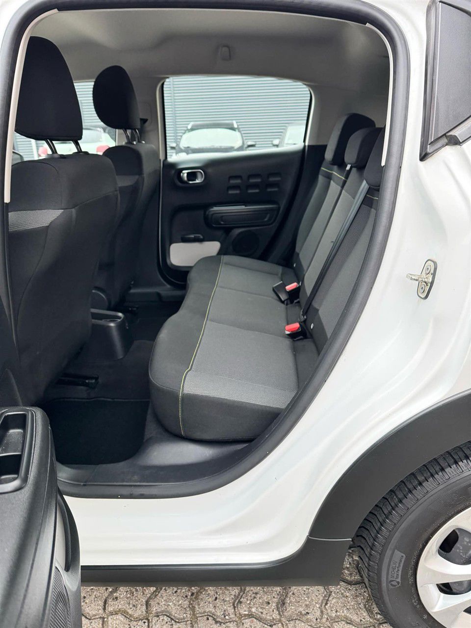 Billede af Citroën C3 1,2 PureTech Limited start/stop 82HK 5d