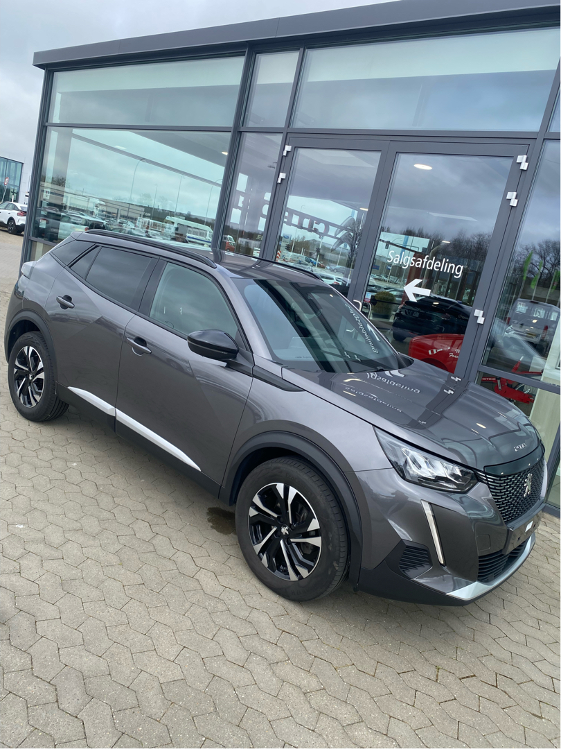 Billede af Peugeot 2008 1,2 PureTech Allure Pack EAT8 130HK 5d 8g Aut.