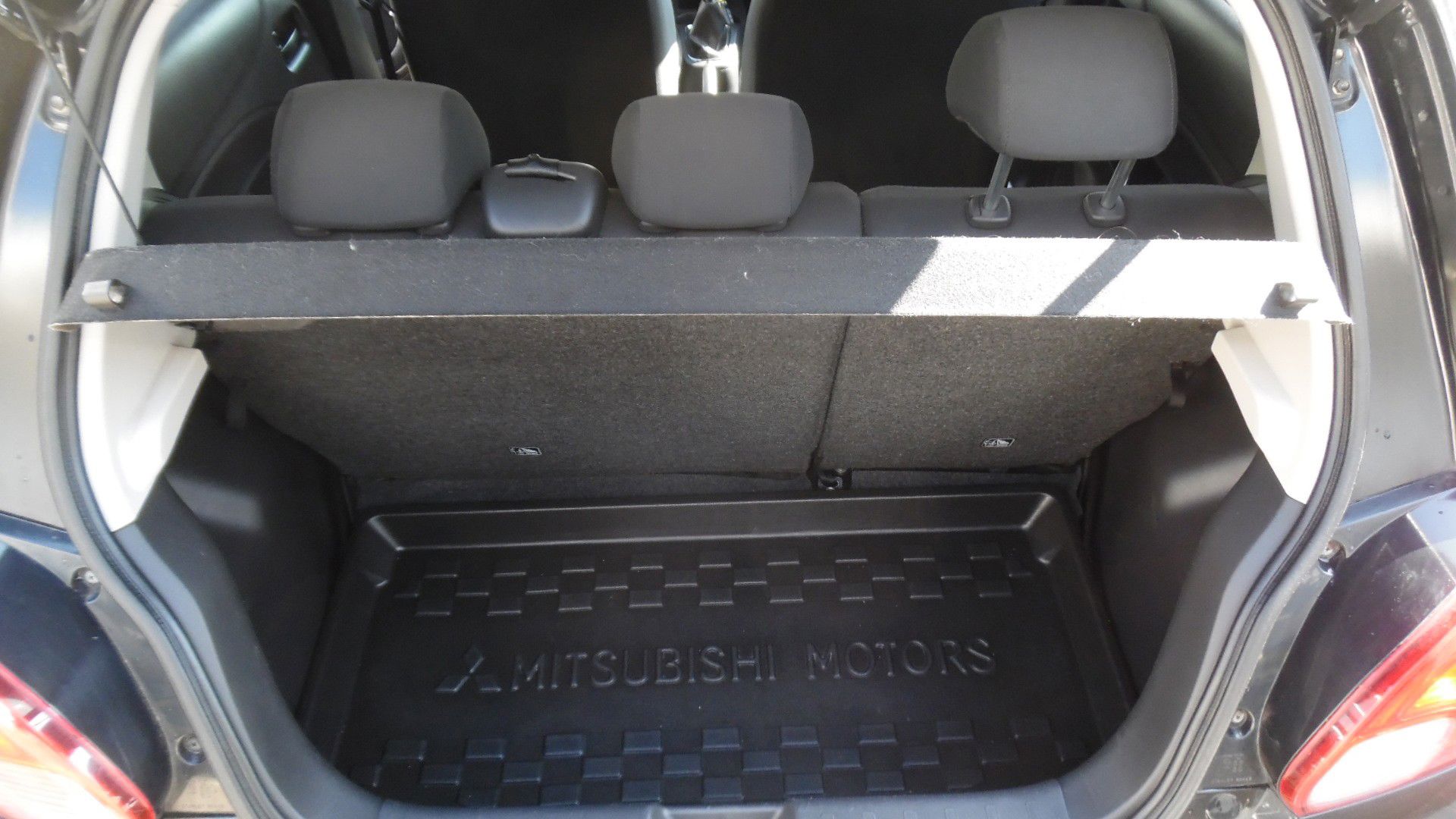 Billede af Mitsubishi Space Star 1,2 Inbeat 80HK 5d