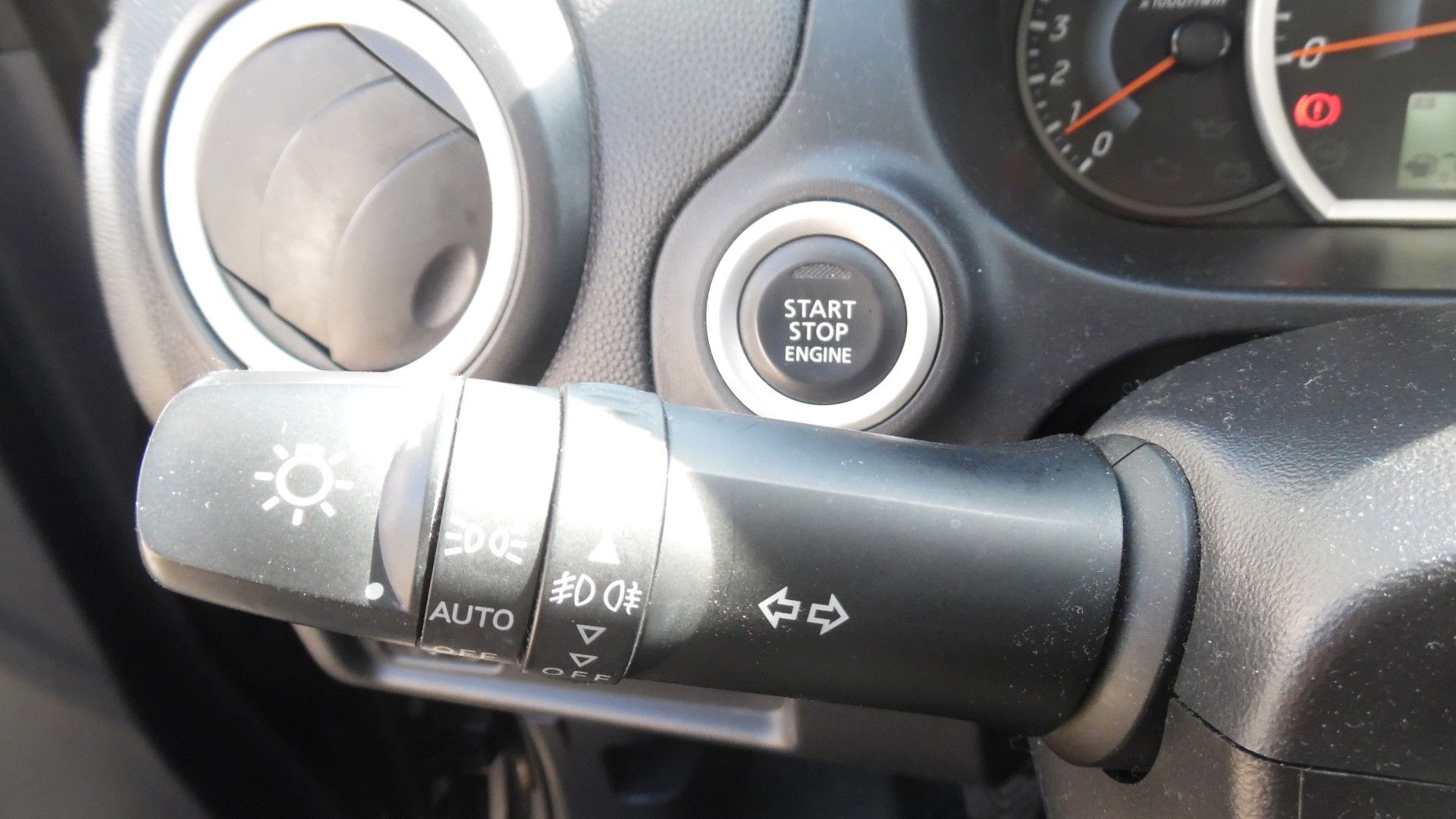 Billede af Mitsubishi Space Star 1,2 Inbeat 80HK 5d