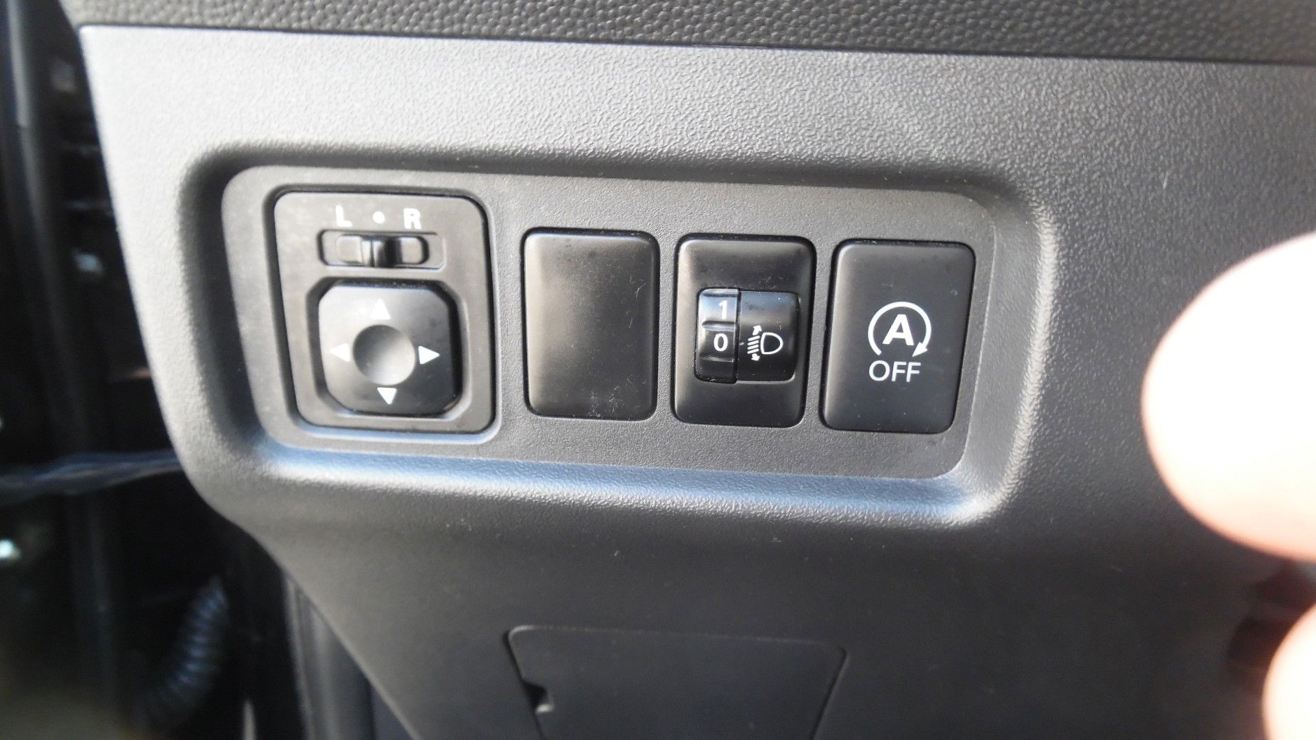Billede af Mitsubishi Space Star 1,2 Inbeat 80HK 5d