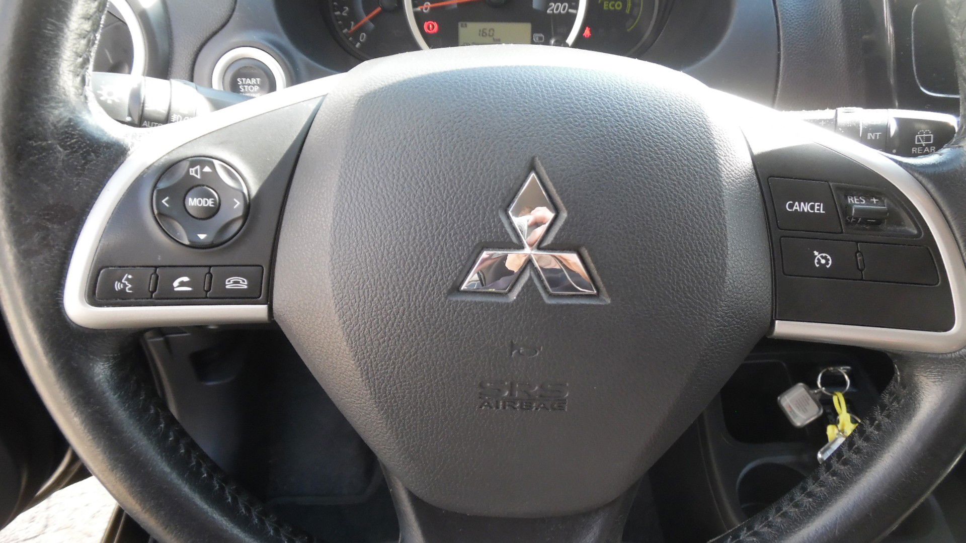 Billede af Mitsubishi Space Star 1,2 Inbeat 80HK 5d