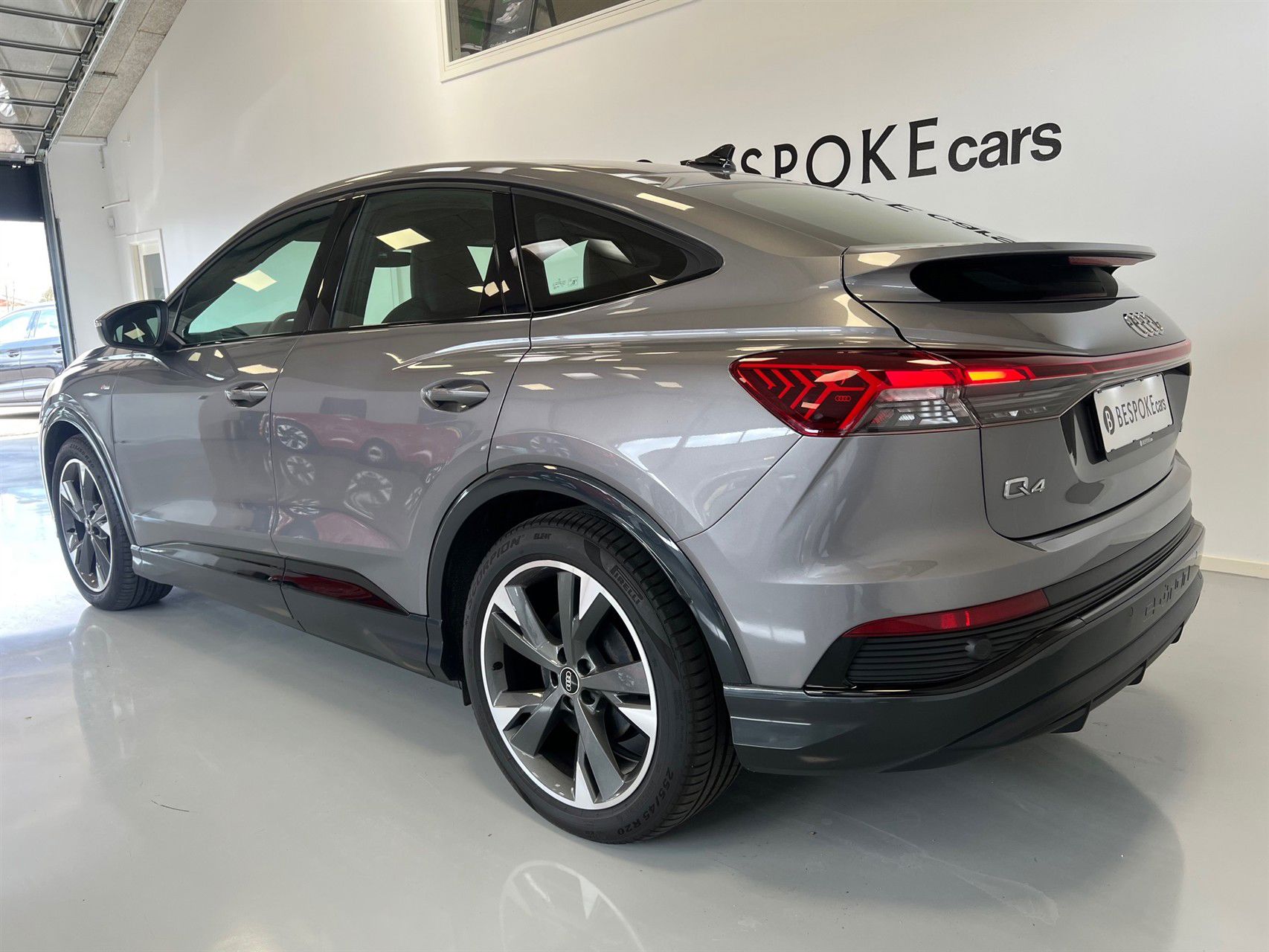 Billede af Audi Q4 Sportback 50 E-tron S-Line Quattro 299HK 5d Aut. 