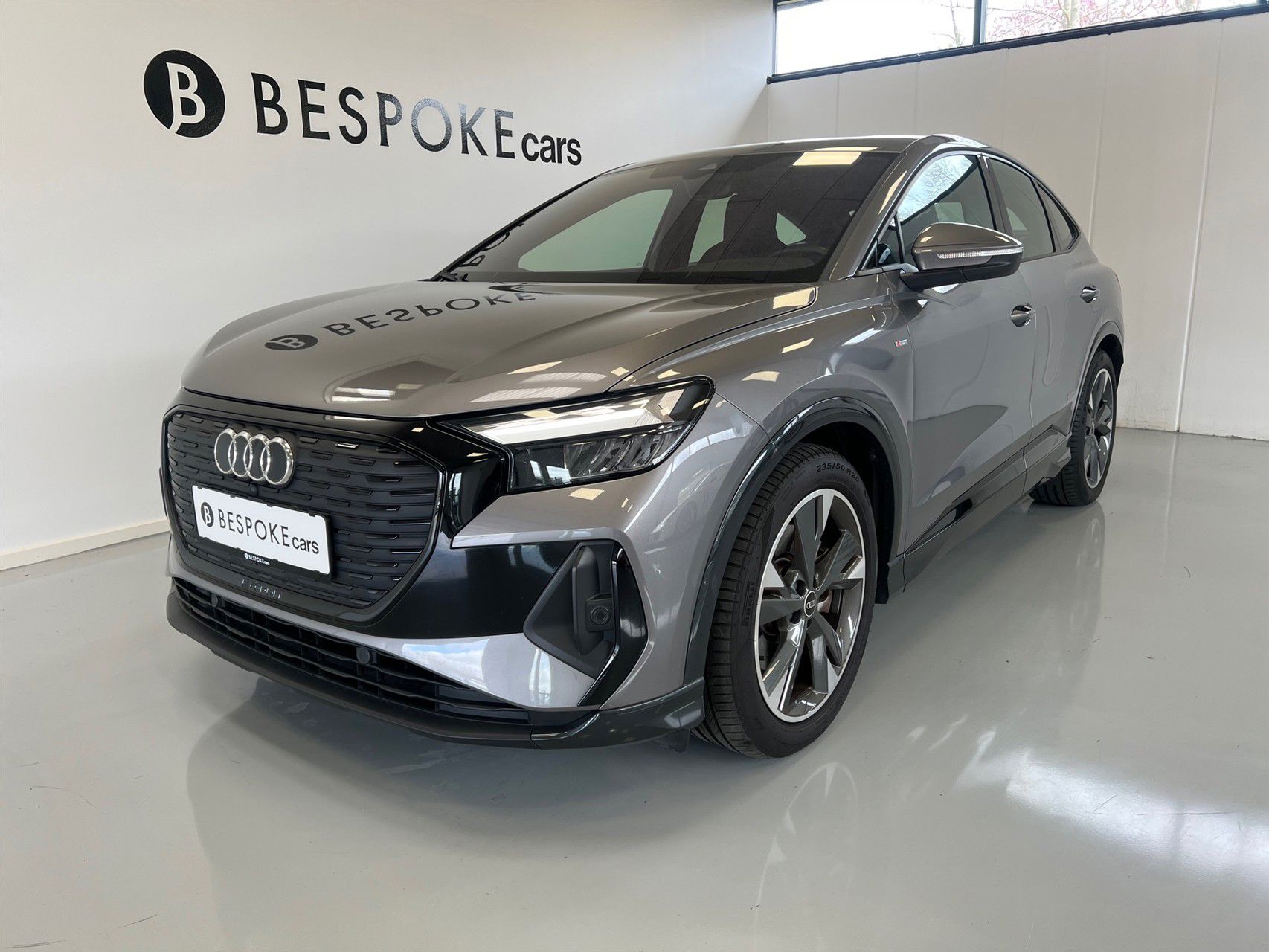 Billede af Audi Q4 Sportback 50 E-tron S-Line Quattro 299HK 5d Aut. 