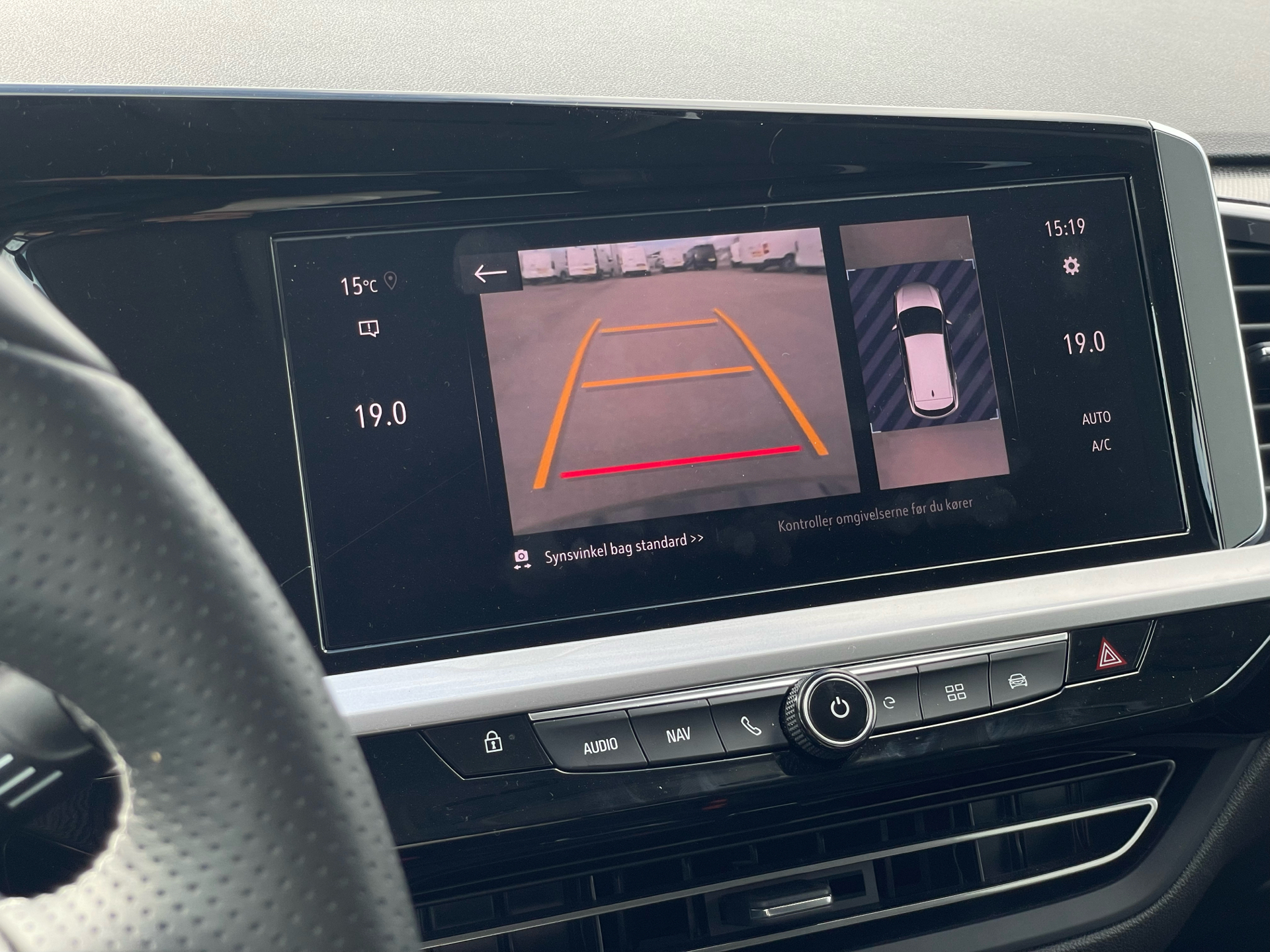 Billede af Opel Grandland 1,6 PHEV  Plugin-hybrid GSE AWD 300HK 5d 8g Aut.