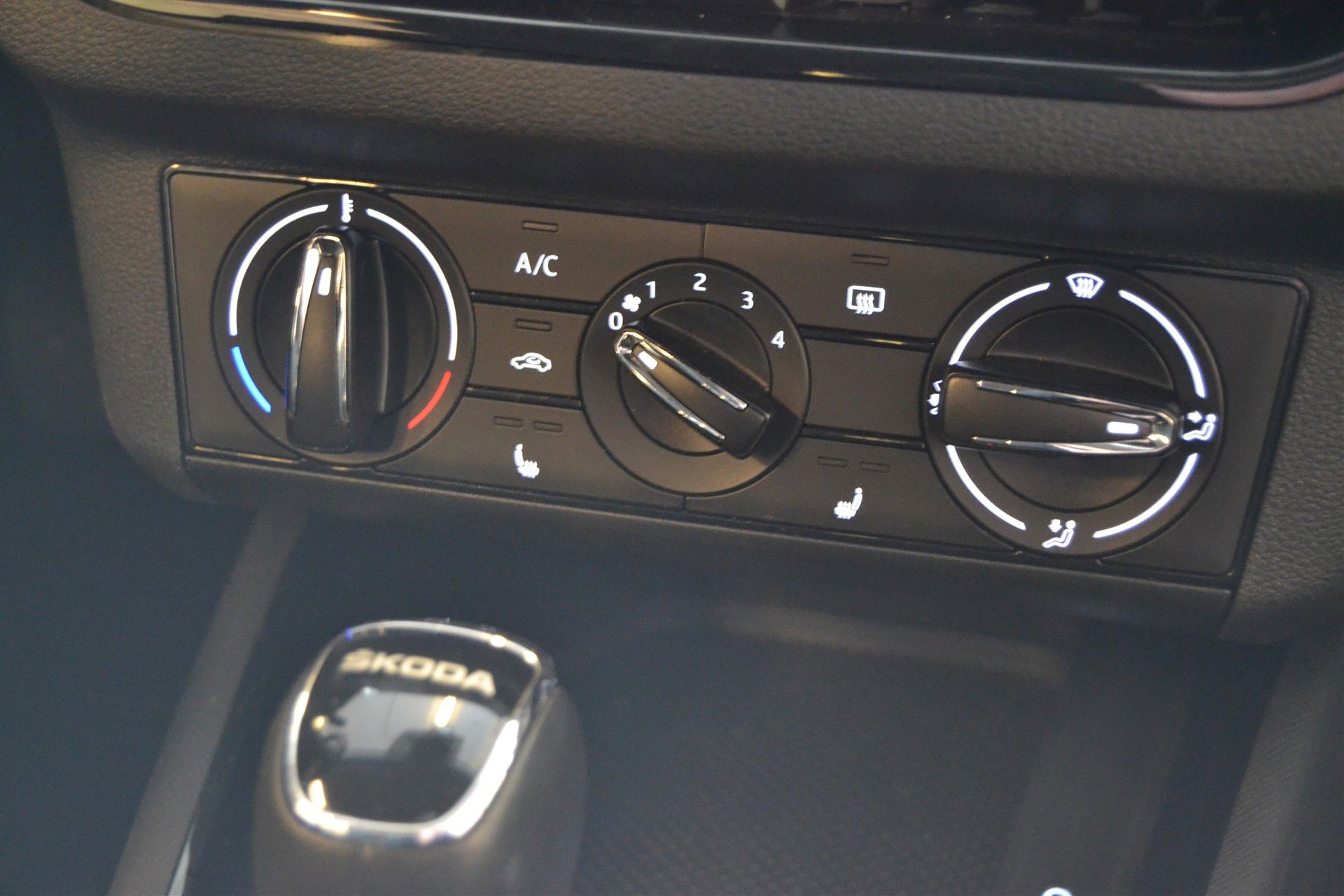 Billede af Skoda Kamiq 1,0 TSI Ambition DSG 115HK 5d 7g Aut.