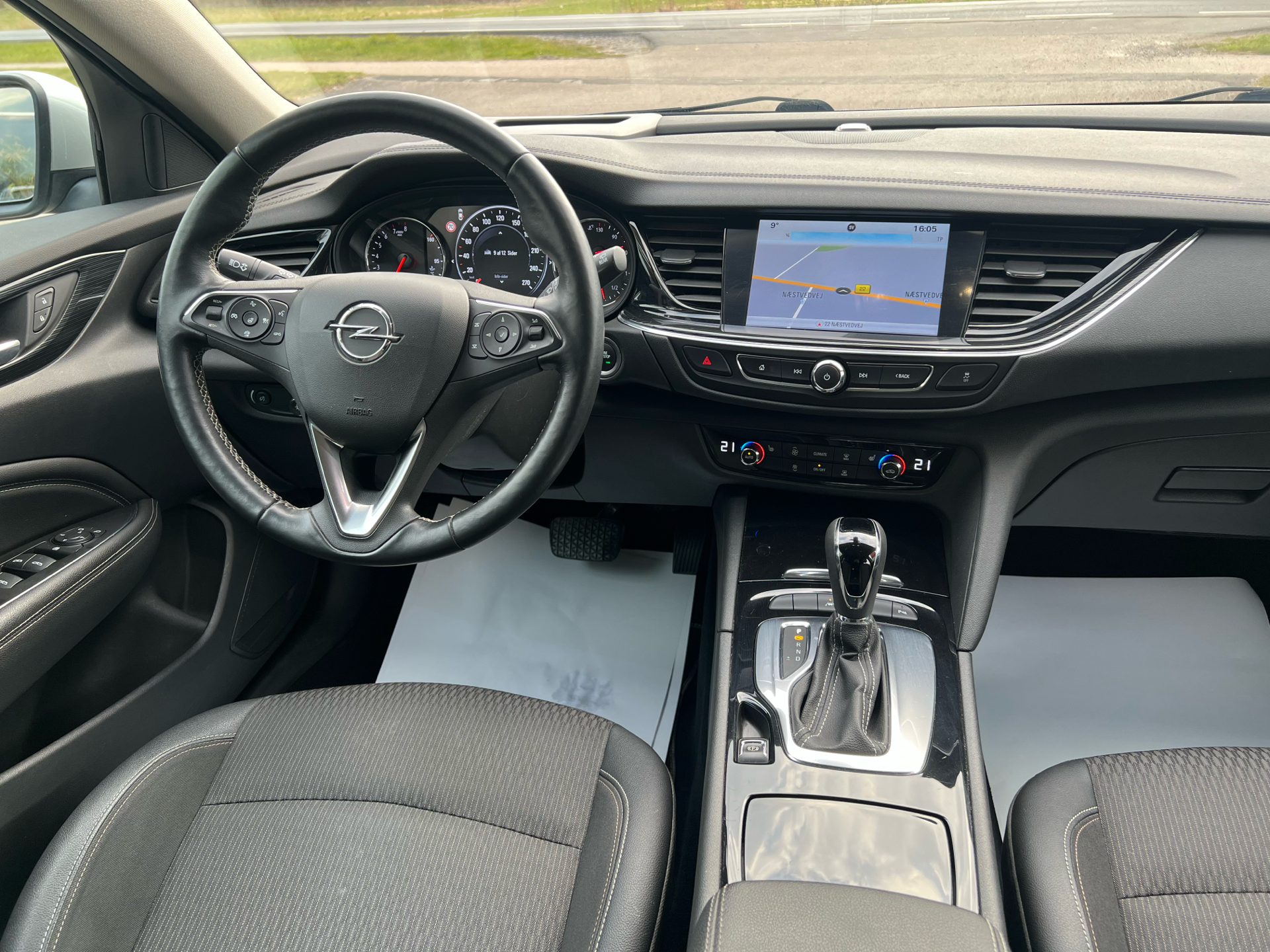 Billede af Opel Insignia Sports Tourer 1,5 Turbo Dynamic Start/Stop 165HK Stc 6g Aut.