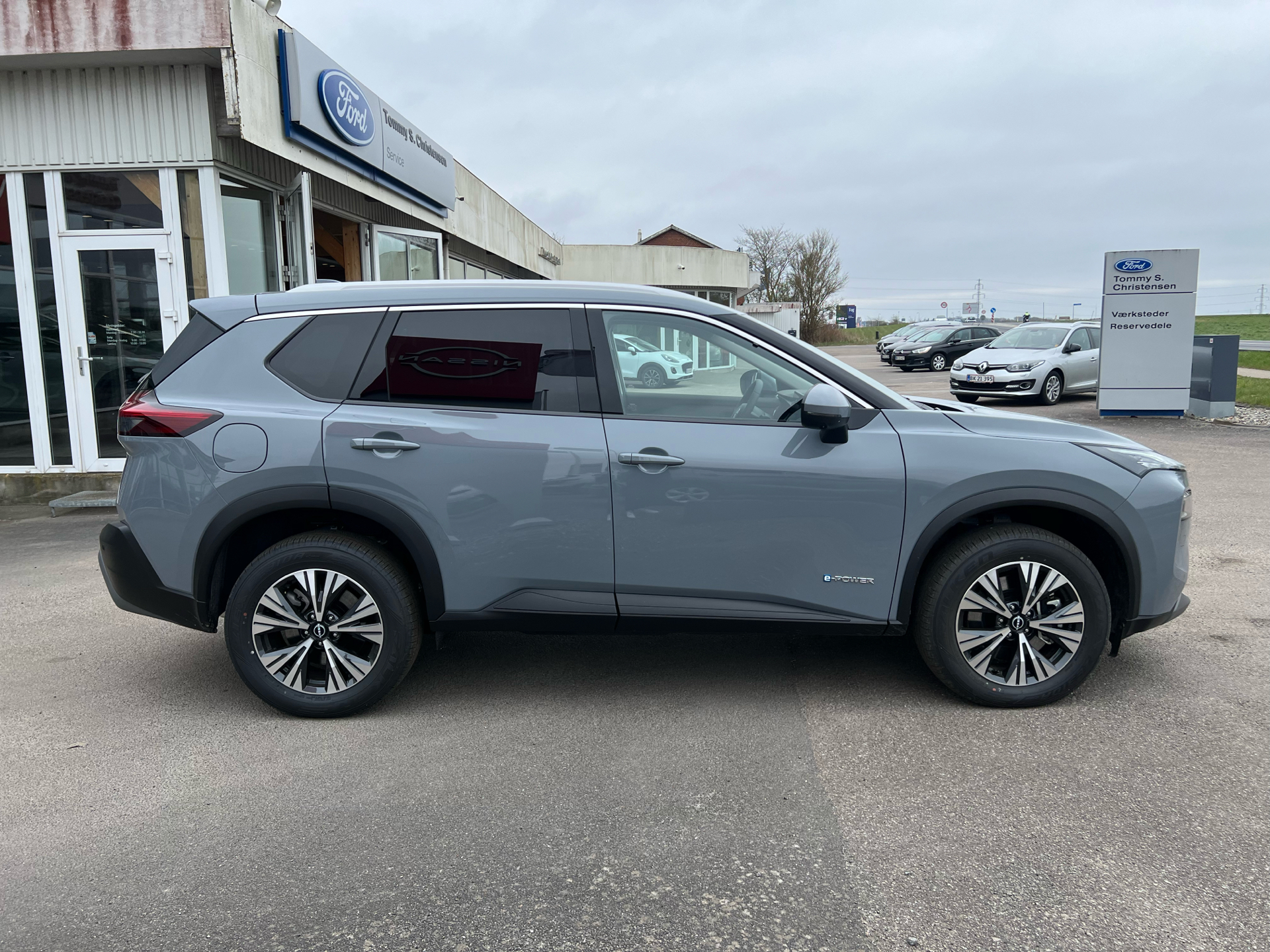 Billede af Nissan X-Trail 1,5 Hybrid N-Connecta e-4orce 210HK 5d Aut.