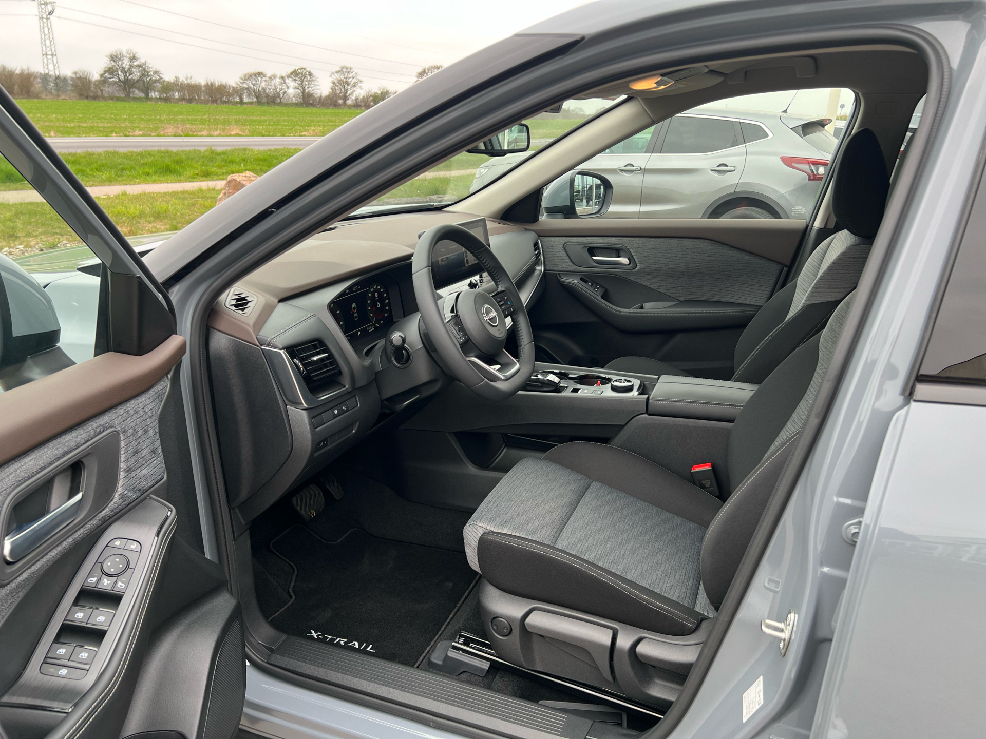 Billede af Nissan X-Trail 1,5 Hybrid N-Connecta e-4orce 210HK 5d Aut.