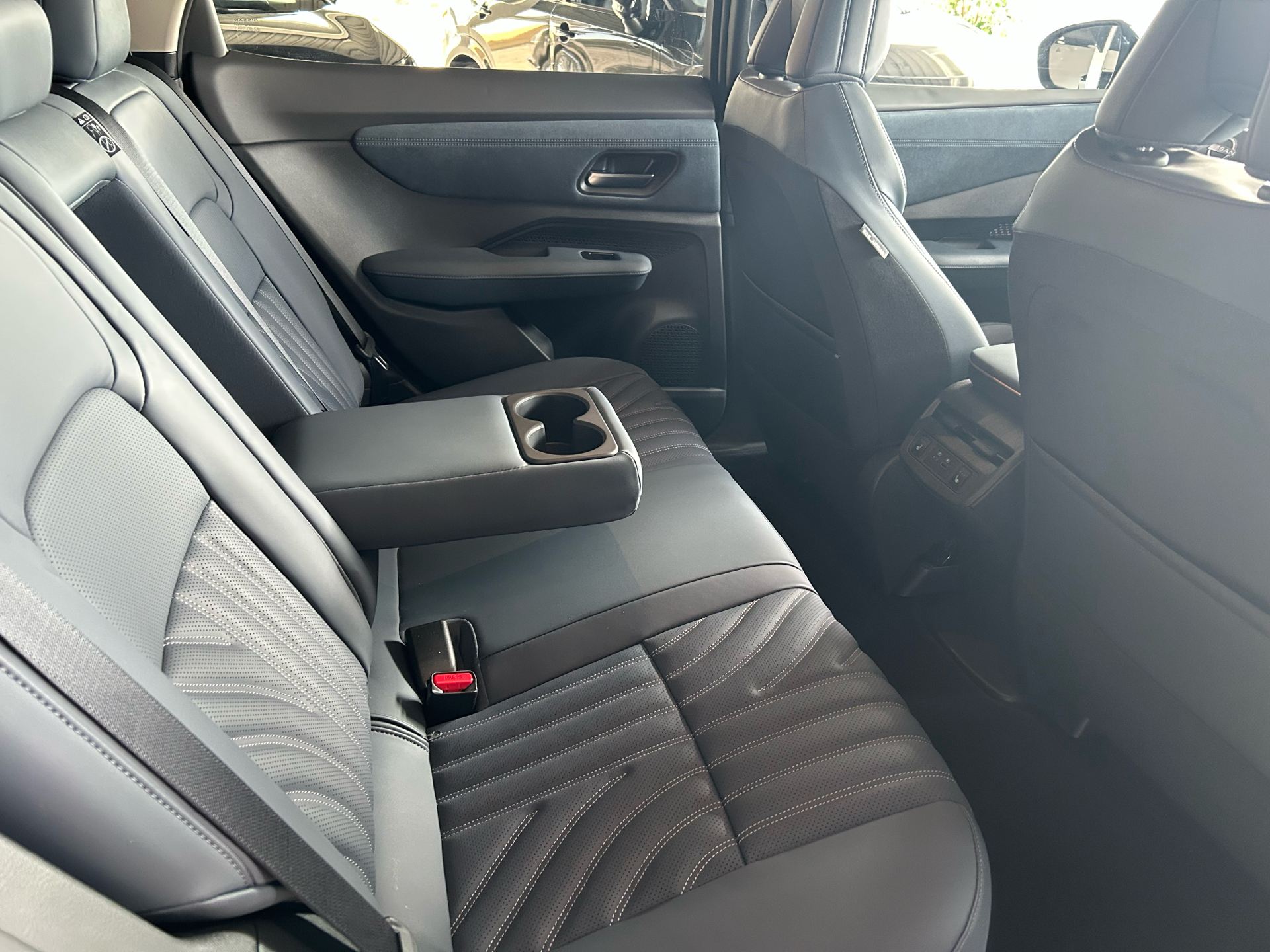 Billede af Nissan Ariya EL Evolve e-4orce 301HK 5d Aut.