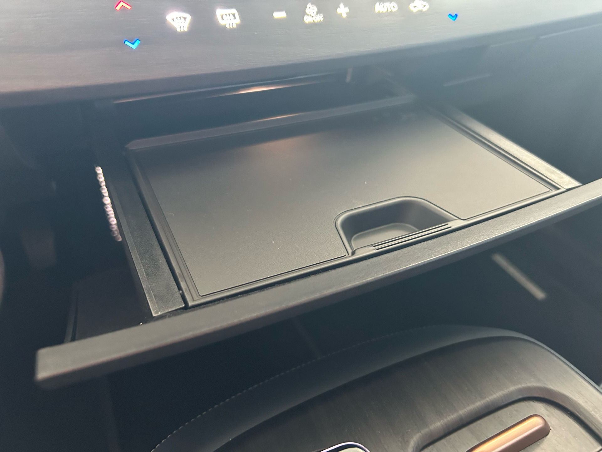 Billede af Nissan Ariya EL Evolve e-4orce 301HK 5d Aut.