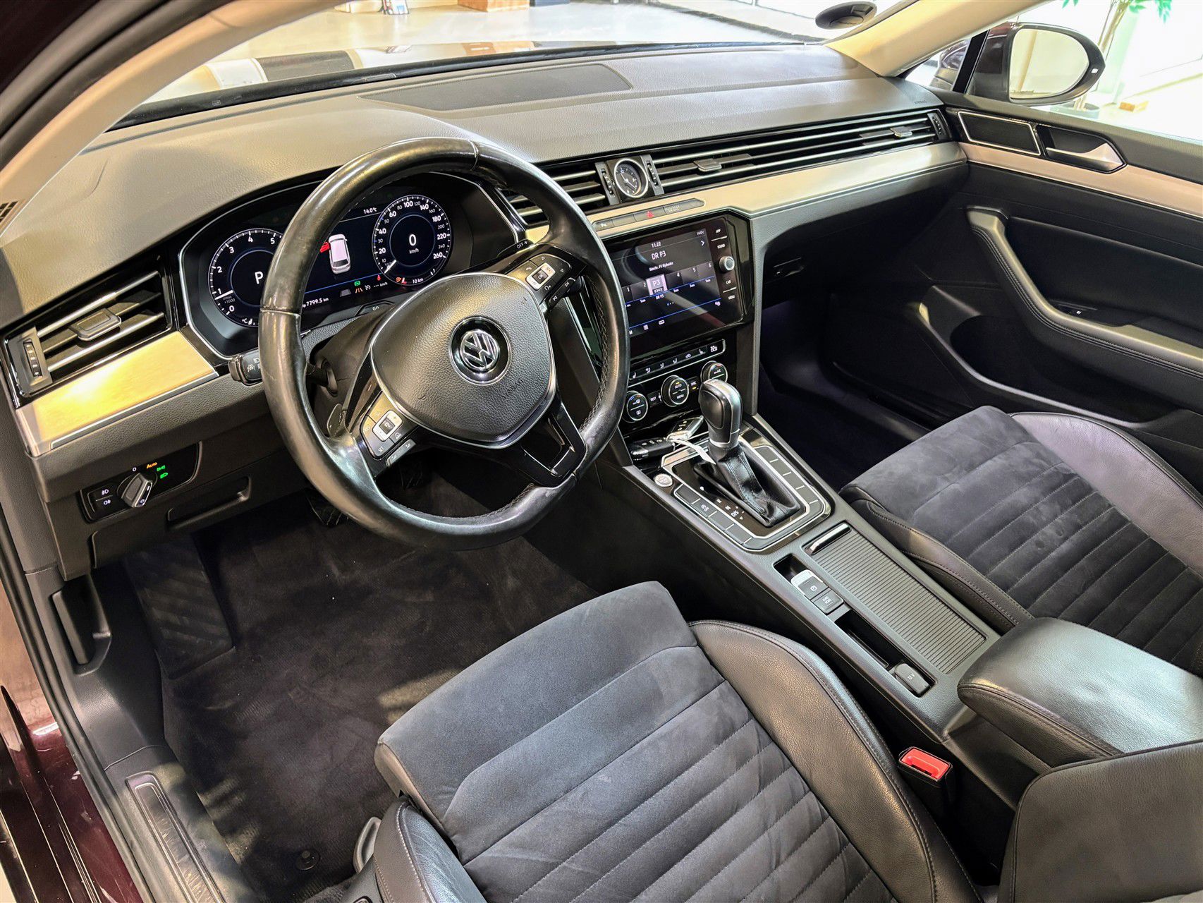 Billede af VW Passat Variant 1,4 TSI BMT ACT Highline Premium DSG 150HK Van 7g Aut.