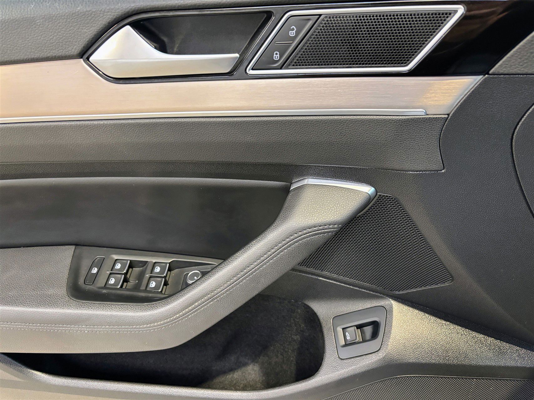 Billede af VW Passat Variant 1,4 TSI BMT ACT Highline Premium DSG 150HK Van 7g Aut.