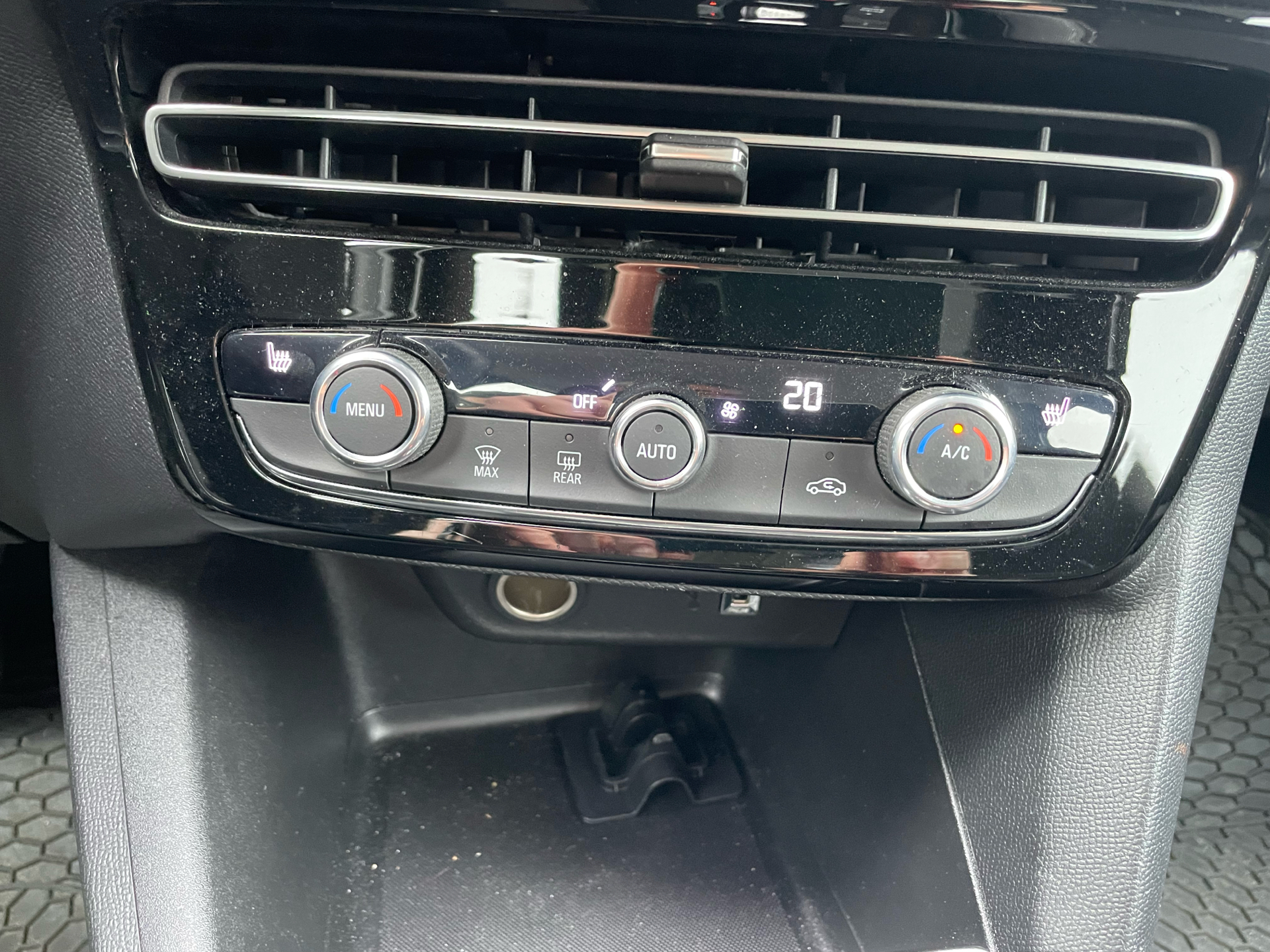 Billede af Opel Mokka-e EL Edition+ 136HK 5d Aut.