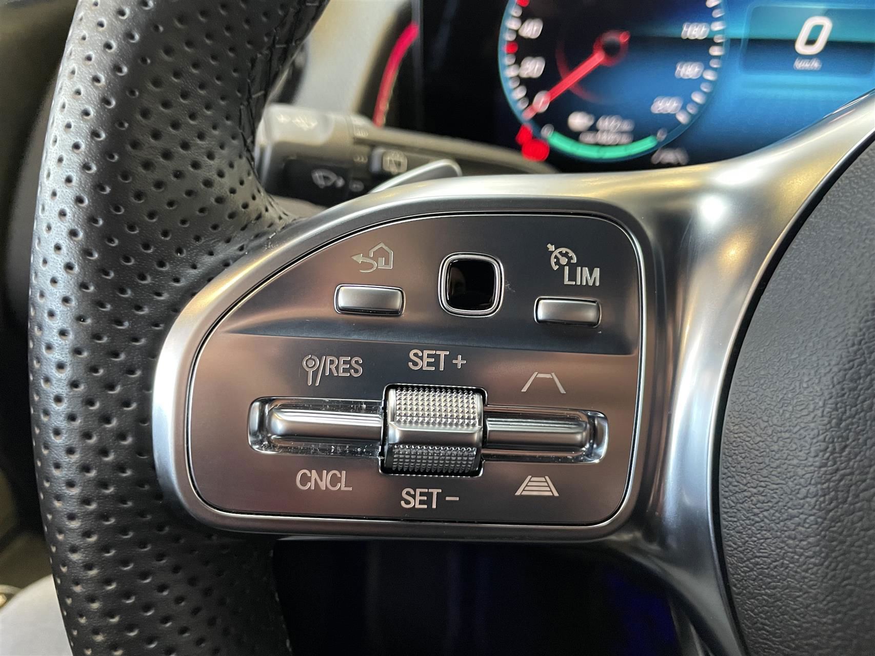 Billede af Mercedes-Benz EQB 250 EL Progressive 190HK 5d Aut.