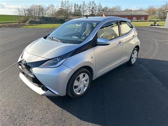 Toyota Aygo 1,0 VVT-I X-Play 69HK 5d
