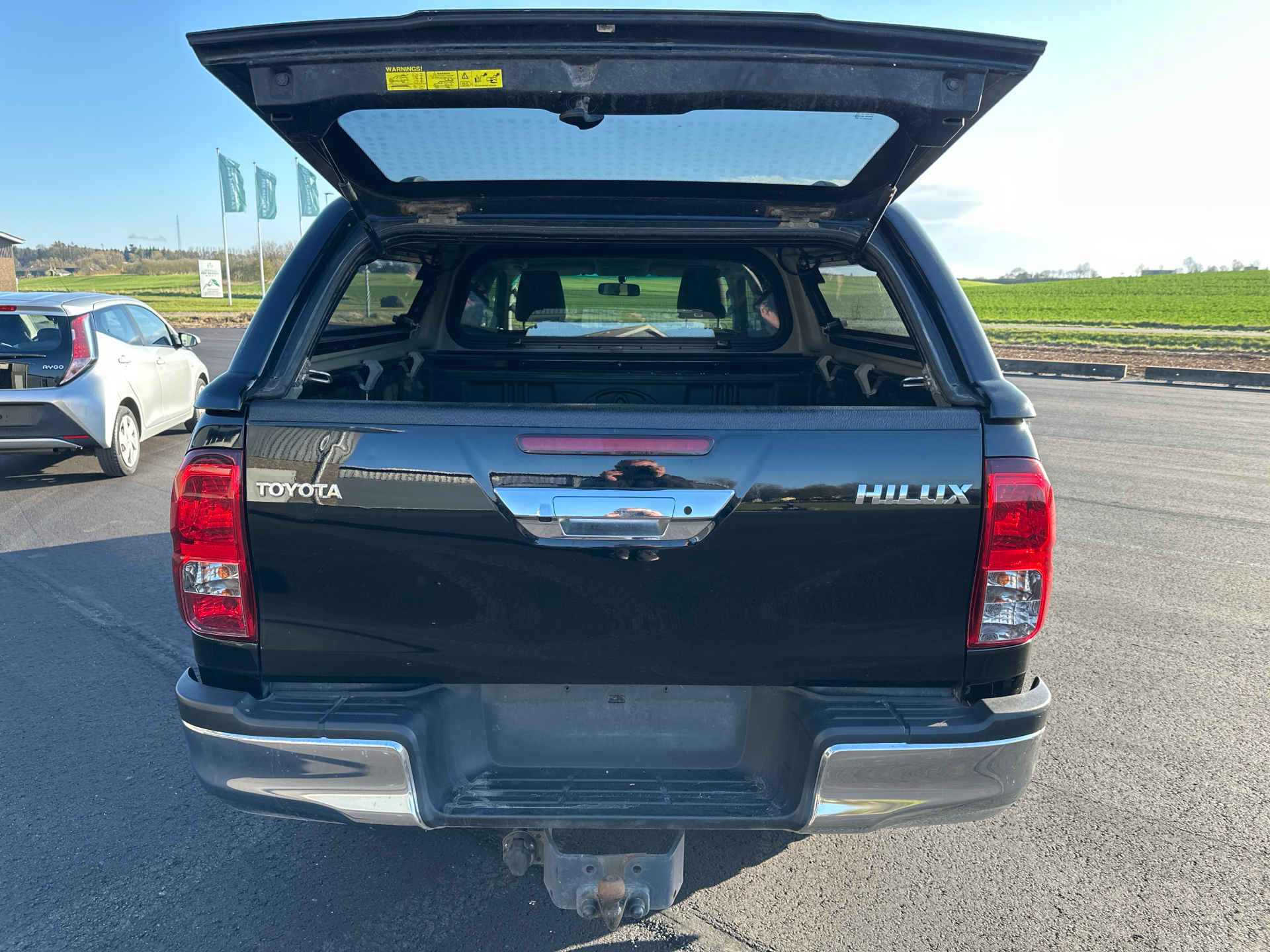 Billede af Toyota HiLux Extra Cab 2,4 D-4D T3 4x4 150HK Pick-Up 6g