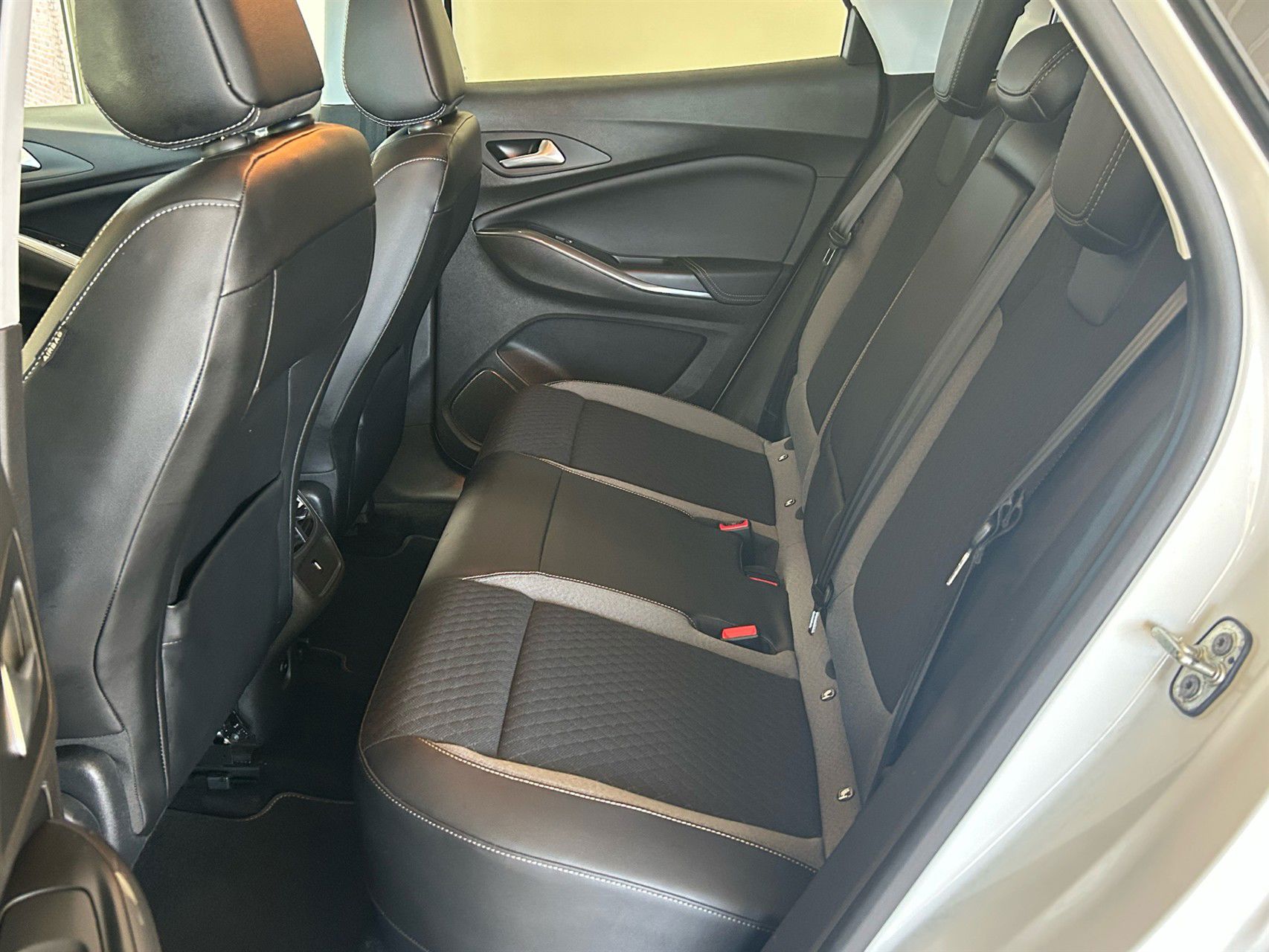 Billede af Opel Grandland X 1,6 PHEV  Plugin-hybrid Ultimate 225HK 5d 8g Aut.
