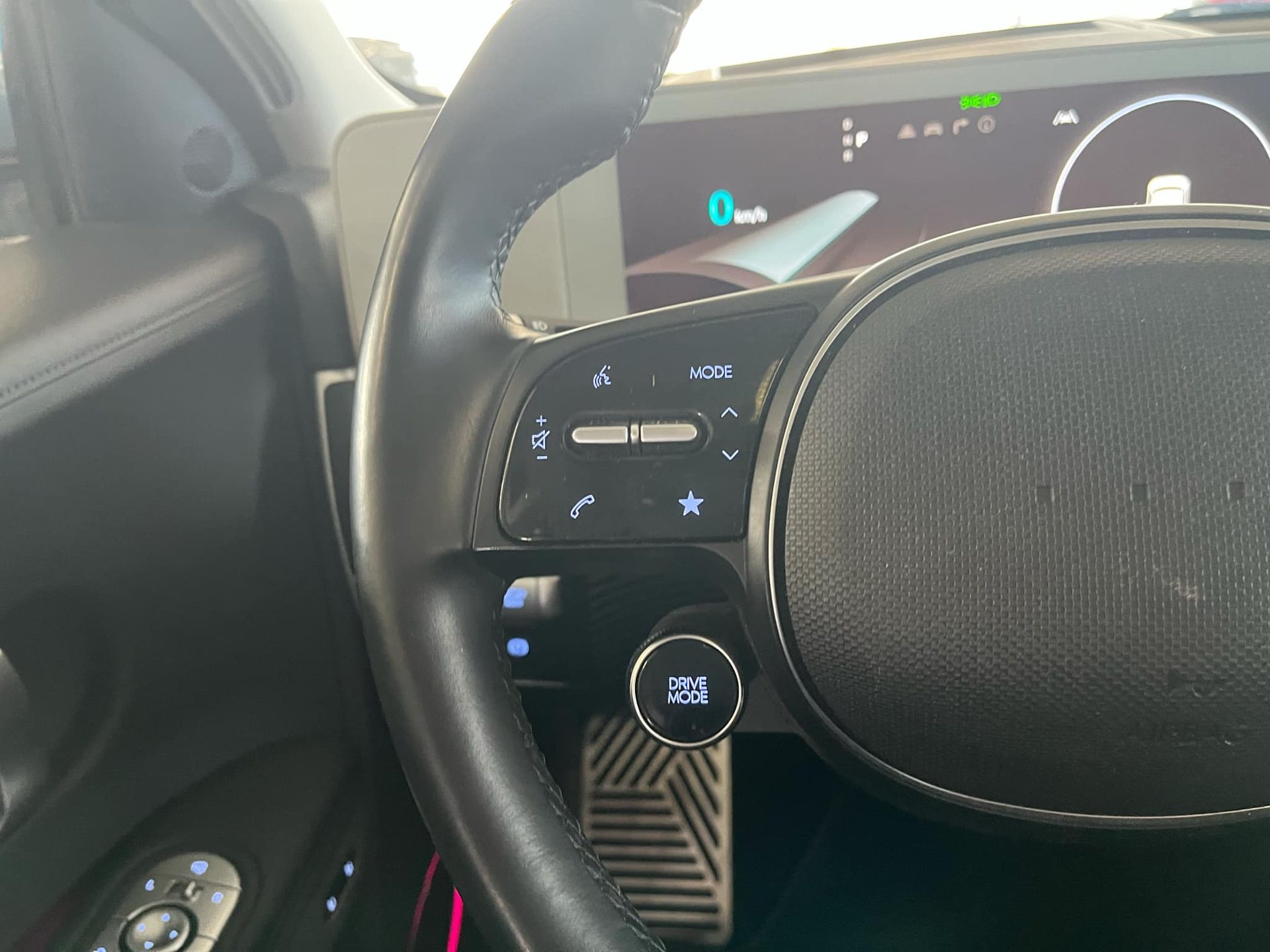 Billede af Hyundai Ioniq 5 Electric 72,6 kWh Ultimate 218HK 5d Trinl. Gear