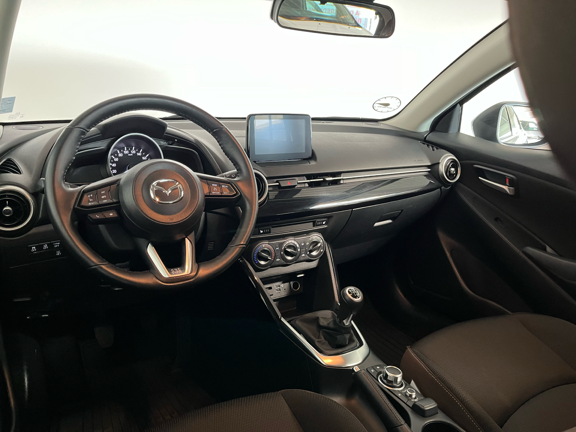 Billede af Mazda 2 1,5 Skyactiv-G Sky 90HK 5d 6g