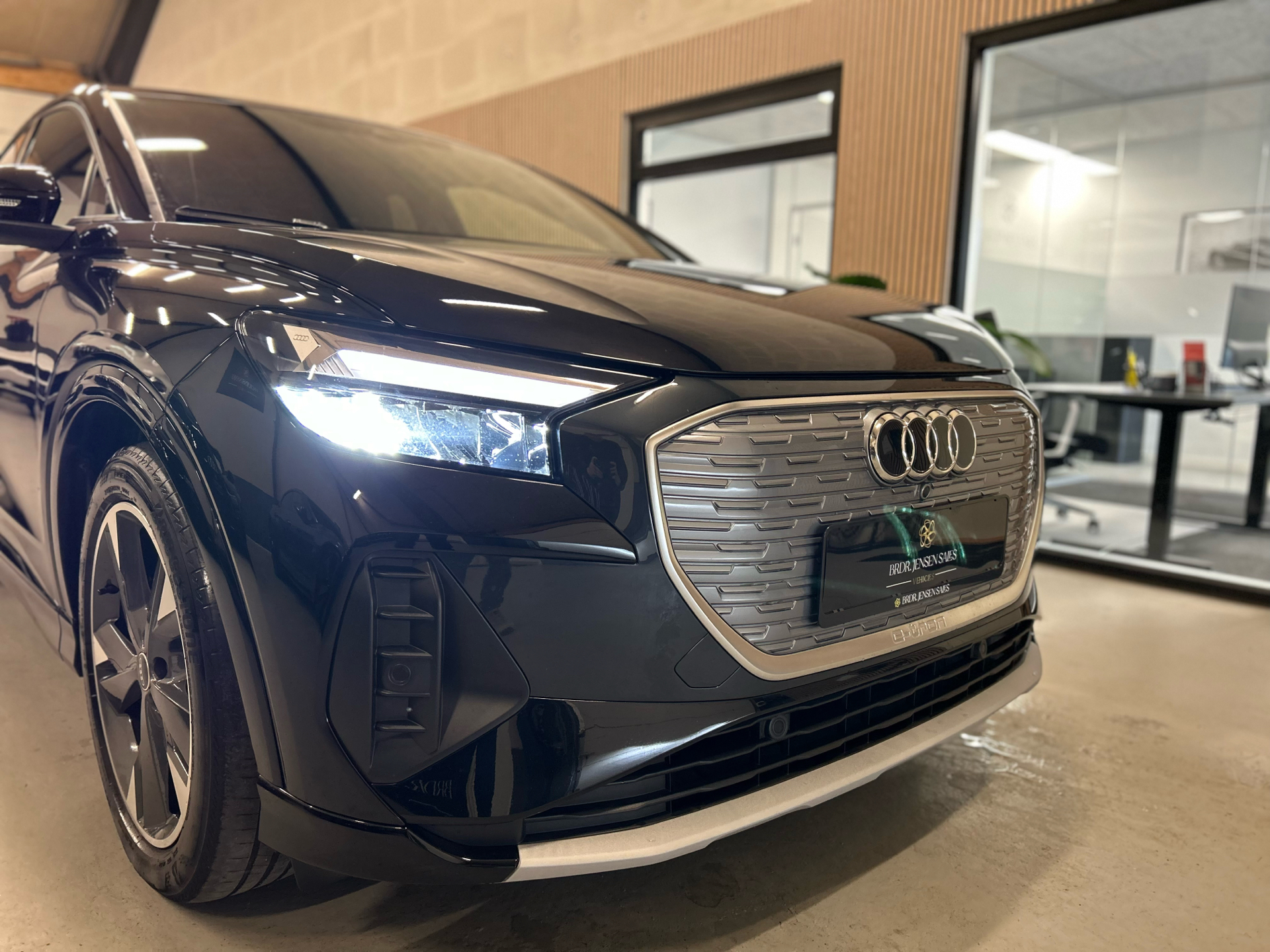 Billede af Audi Q4 Sportback 40 E-tron 204HK 5d Aut.