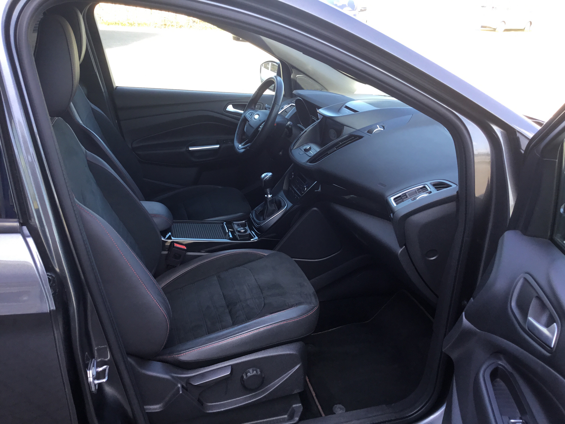 Billede af Ford Kuga 1,5 EcoBoost ST-Line 150HK 5d 6g