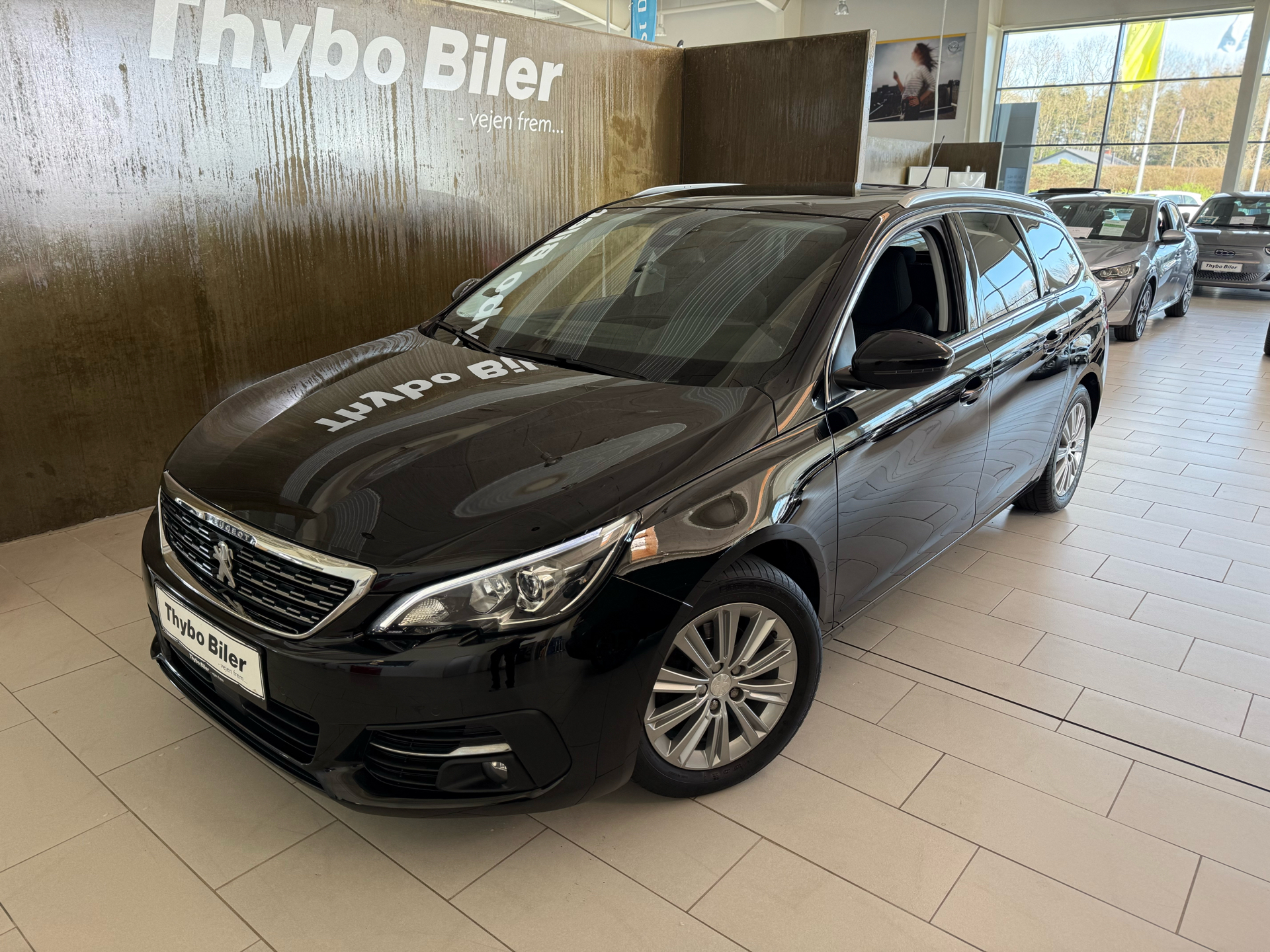 Billede af Peugeot 308 SW 1,2 e-THP Selection Sky 130HK Stc