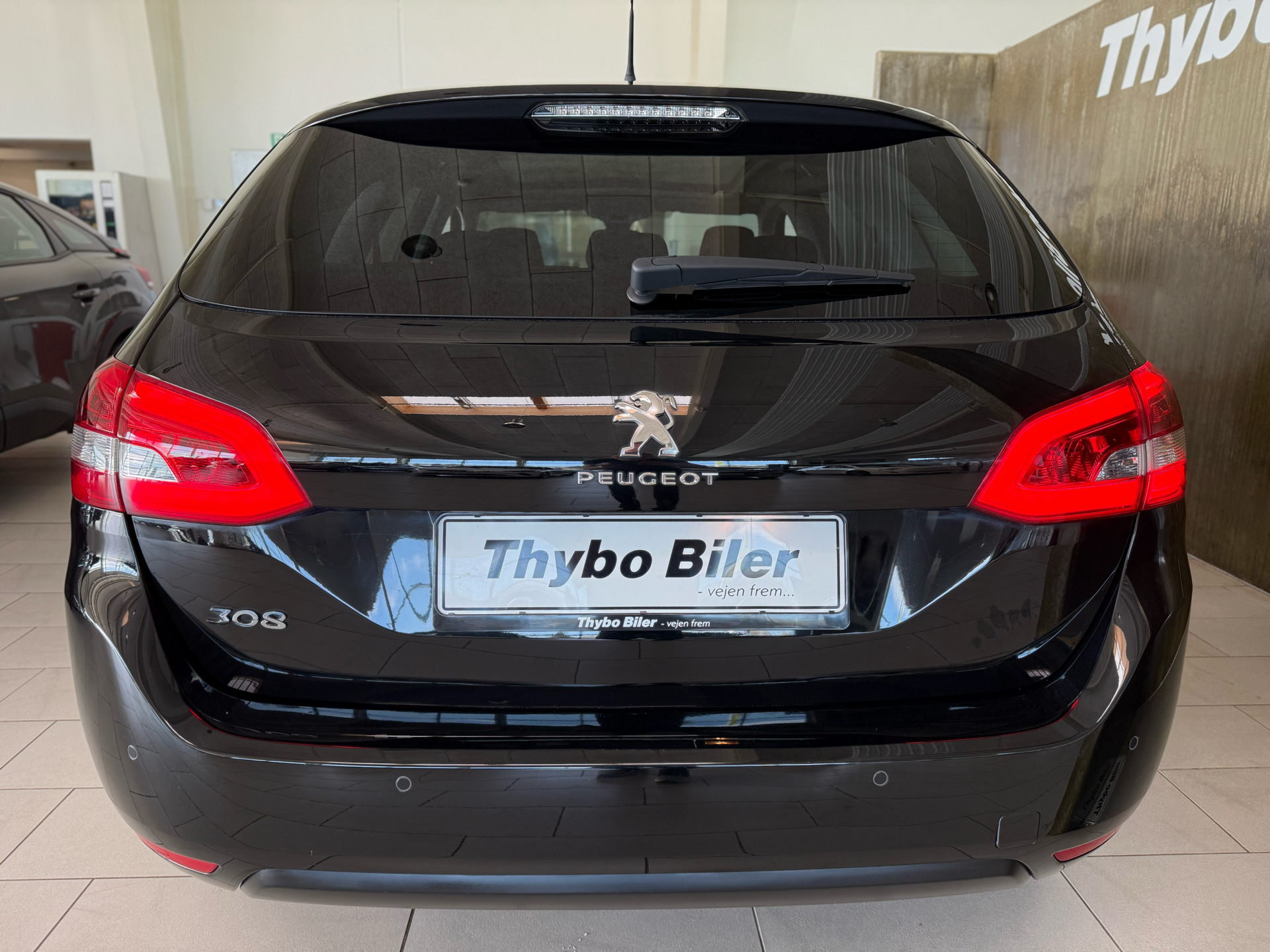 Billede af Peugeot 308 SW 1,2 e-THP Selection Sky 130HK Stc