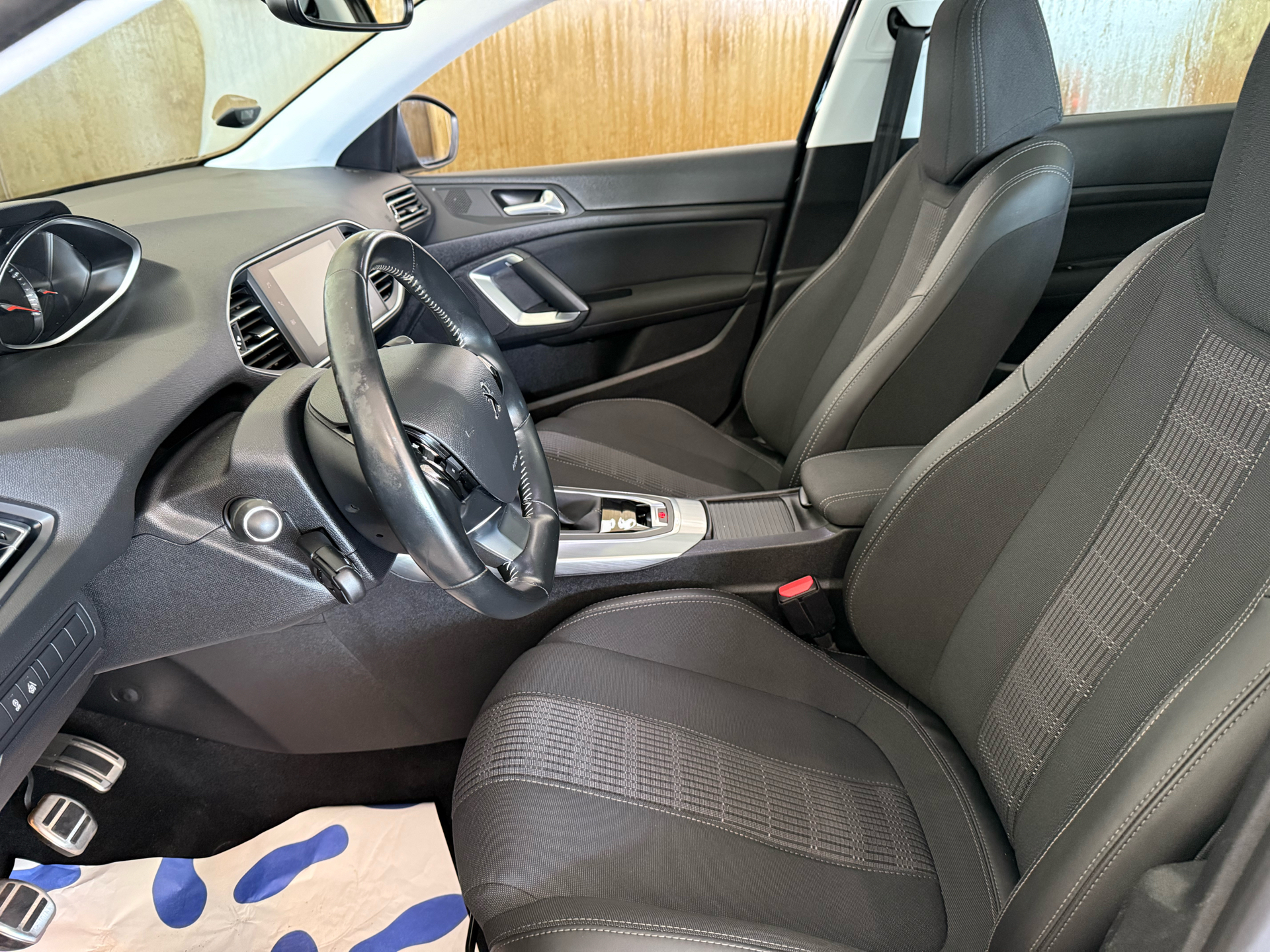 Billede af Peugeot 308 SW 1,2 e-THP Selection Sky 130HK Stc
