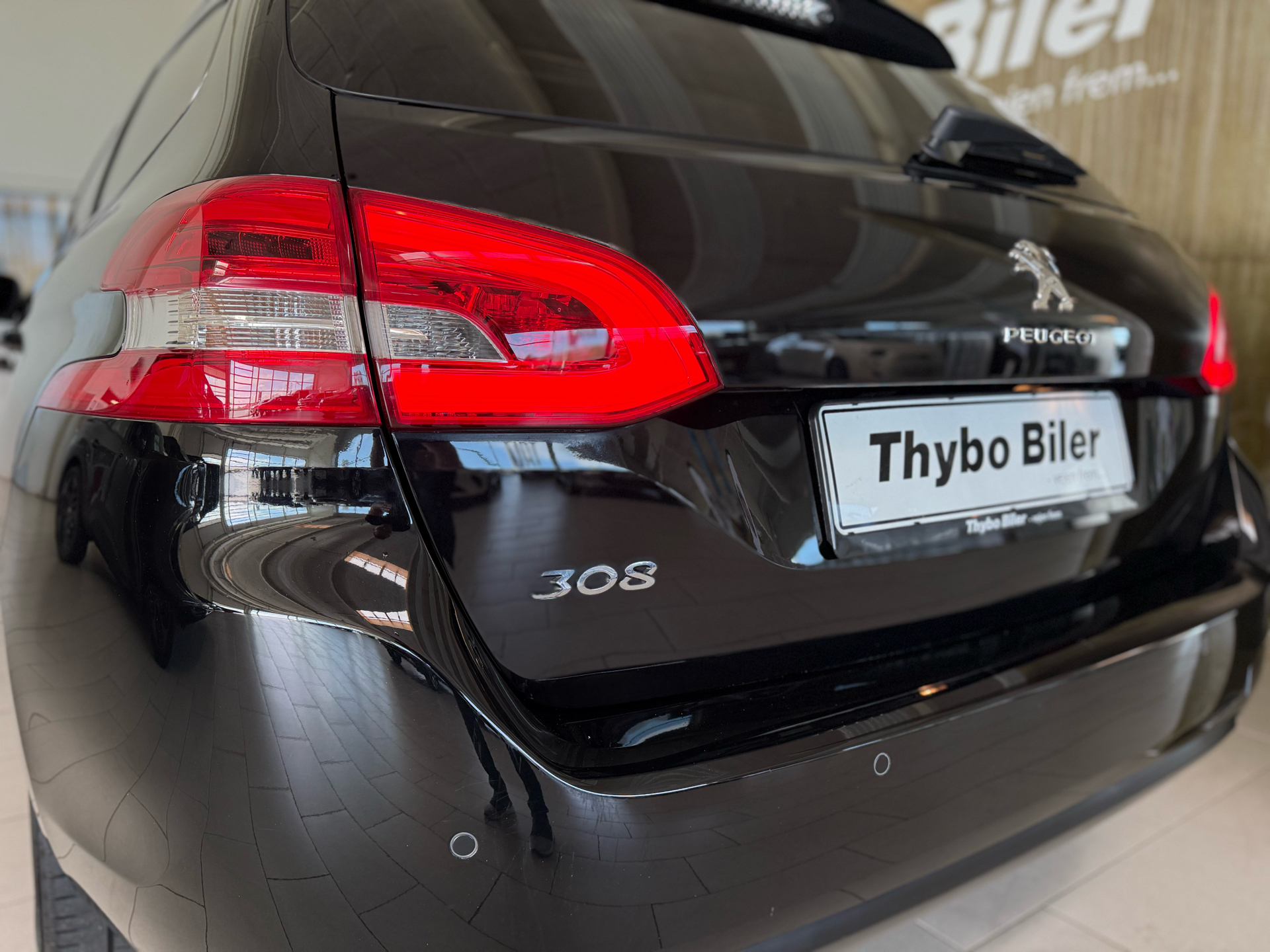 Billede af Peugeot 308 SW 1,2 e-THP Selection Sky 130HK Stc
