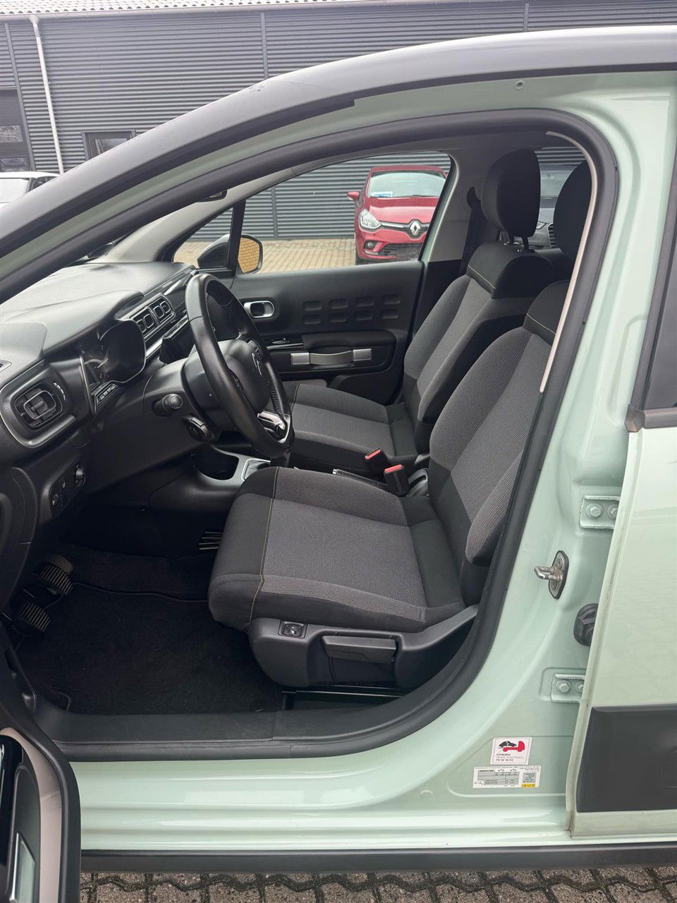 Billede af Citroën C3 1,2 PureTech VTR Sport start/stop 82HK 5d