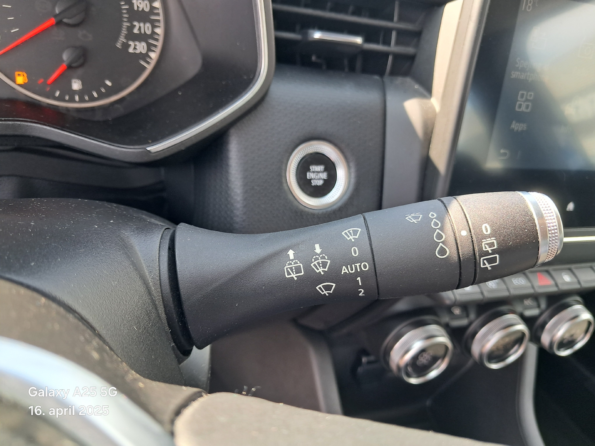 Billede af Renault Clio 1,0 TCE Zen 100HK 5d