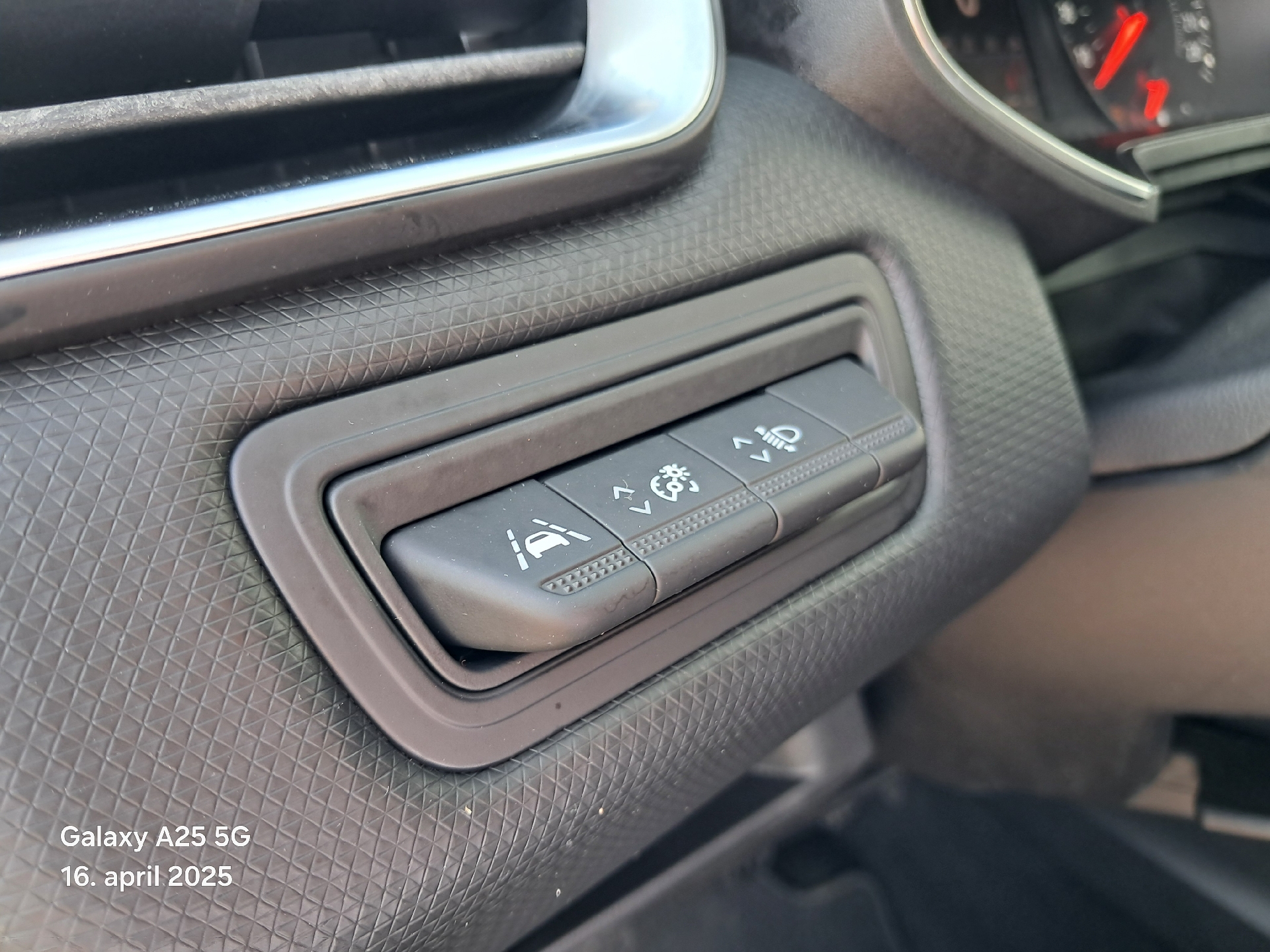 Billede af Renault Clio 1,0 TCE Zen 100HK 5d