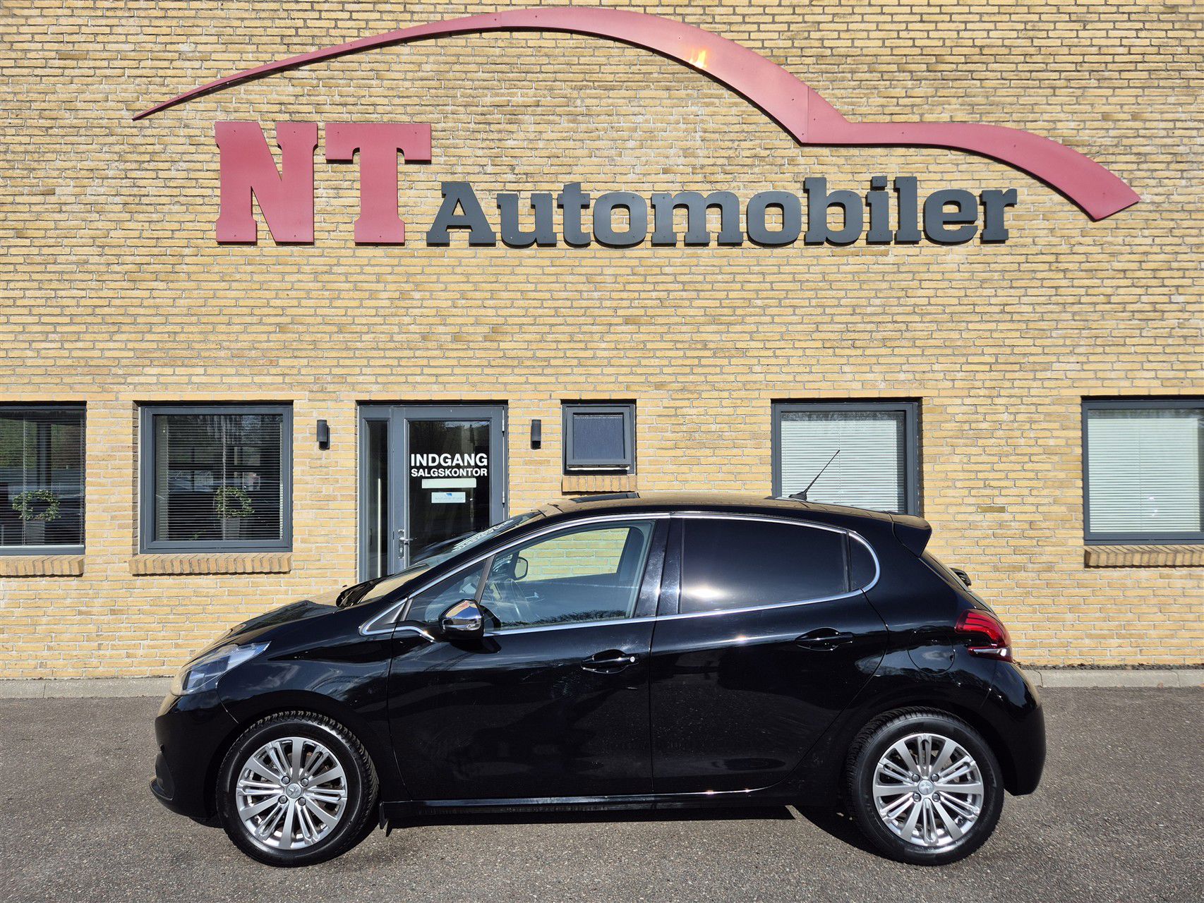 Billede af Peugeot 208 1,2 PureTech Allure+ 82HK 5d