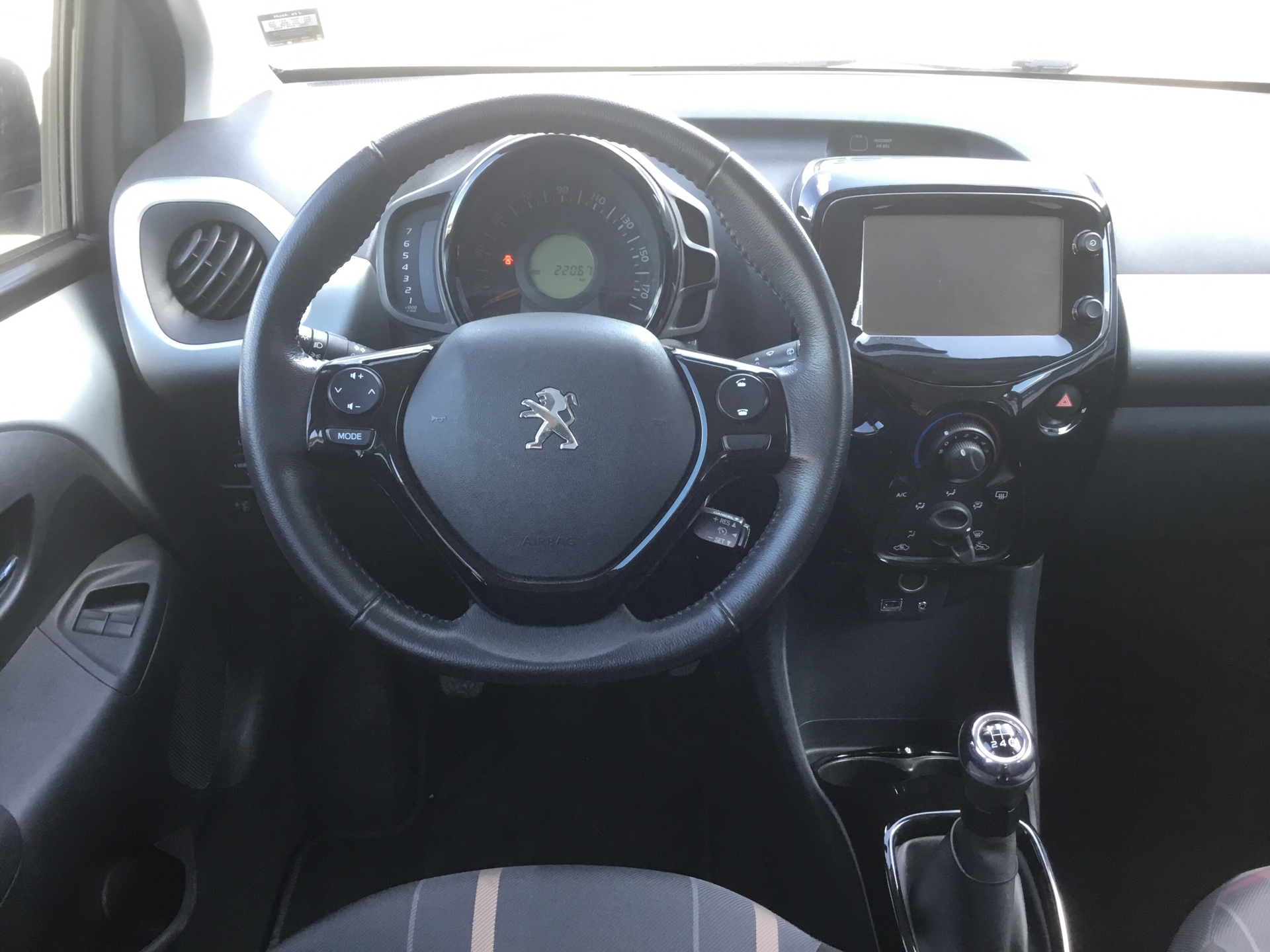 Billede af Peugeot 108 1,0 e-Vti More+ Metal 69HK 5d