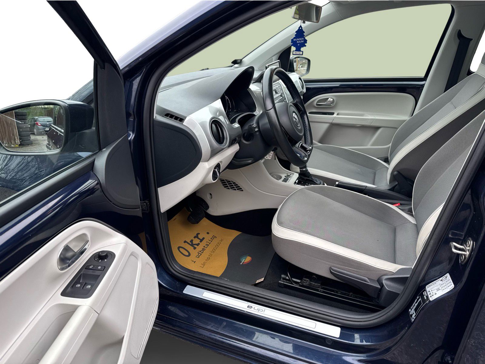 Billede af VW e-up EL High 82HK 5d Aut.
