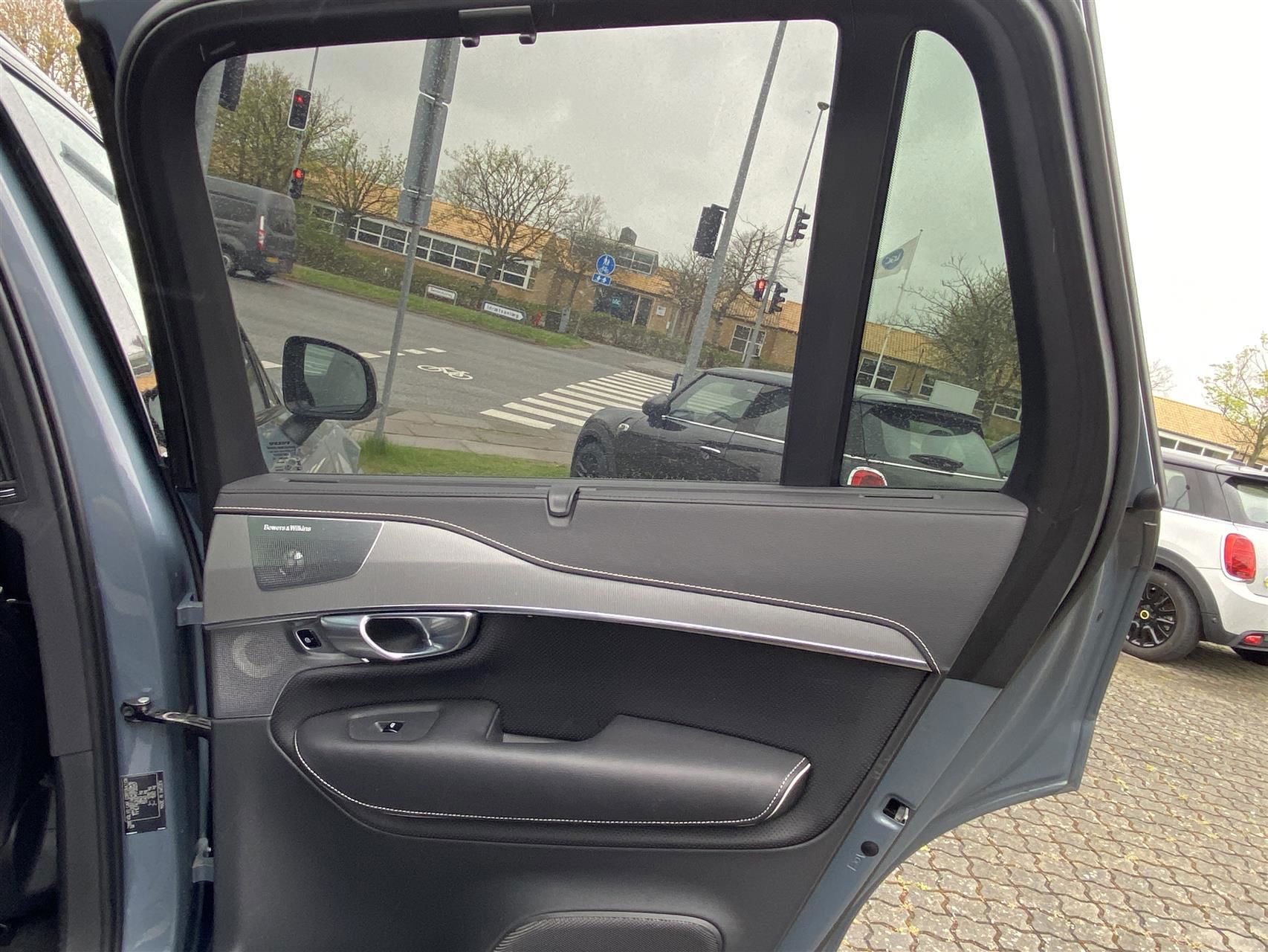 Billede af Volvo XC90 7 Sæder 2,0 B5  Mild hybrid R-design AWD 235HK 5d 8g Aut.