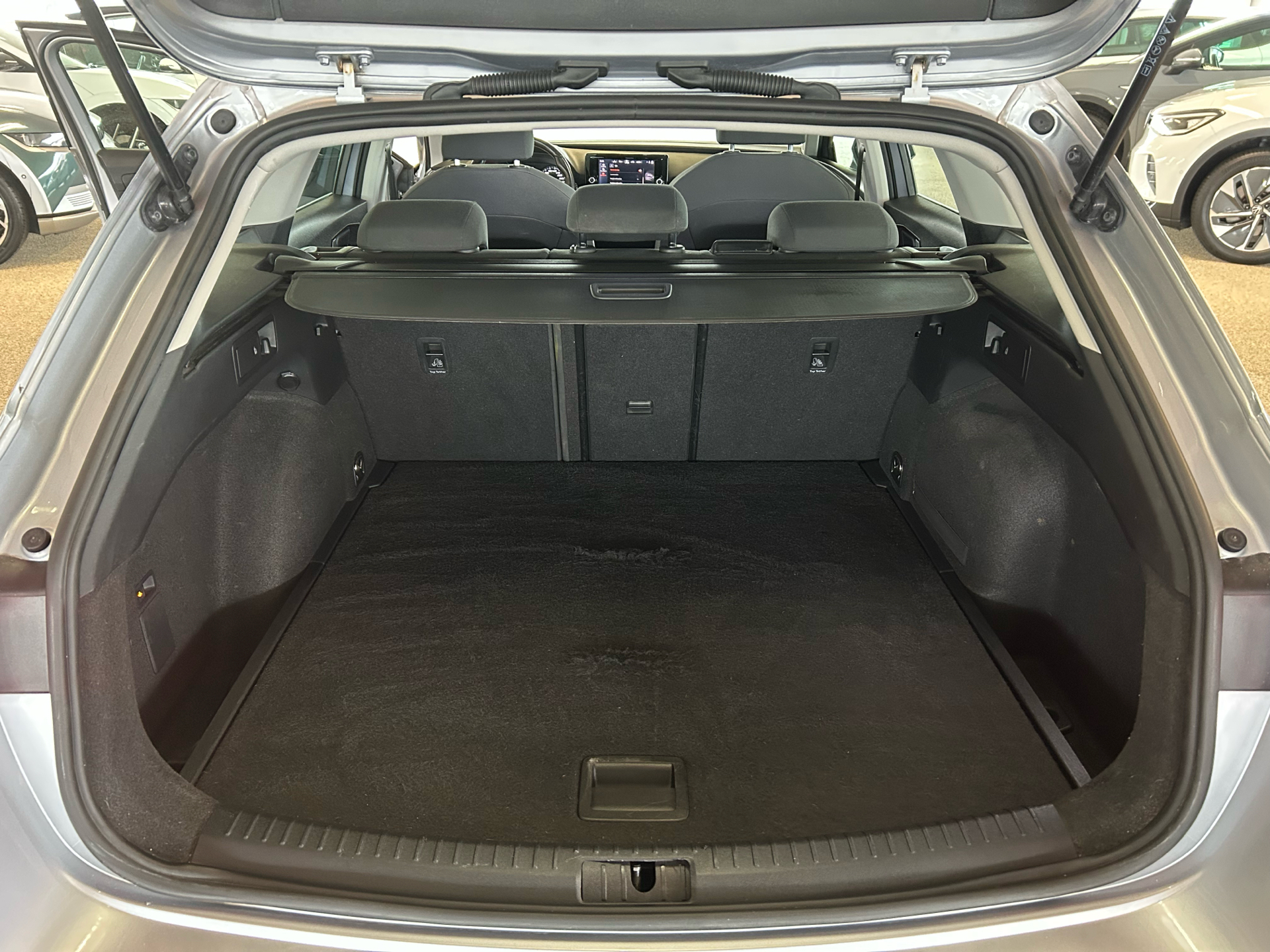 Billede af Seat Leon Sportstourer 1,5 e-TSI  Mild hybrid Style DSG 150HK Stc 7g Aut.