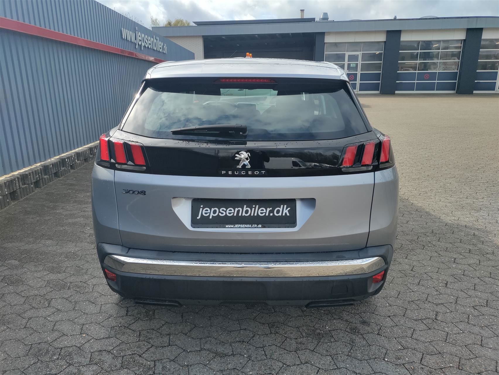 Billede af Peugeot 3008 1,2 e-THP Strike 130HK 5d 6g