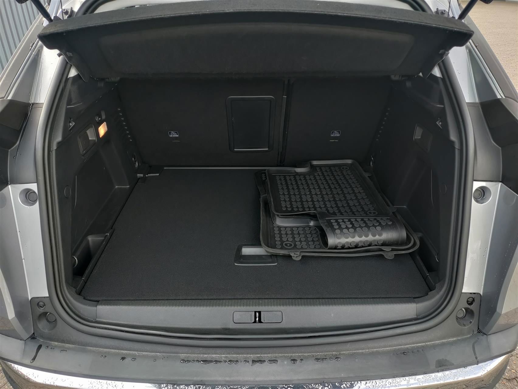Billede af Peugeot 3008 1,2 e-THP Strike 130HK 5d 6g