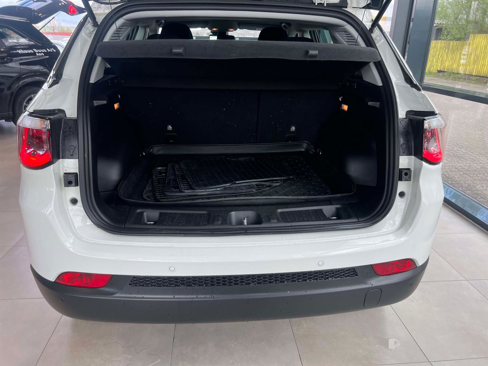 Billede af Jeep Compass 1,3 Limited 130HK 5d 6g