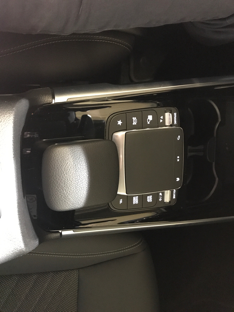 Billede af Mercedes-Benz EQB 250 EL Progressive 7 pers. 190HK 5d Aut.