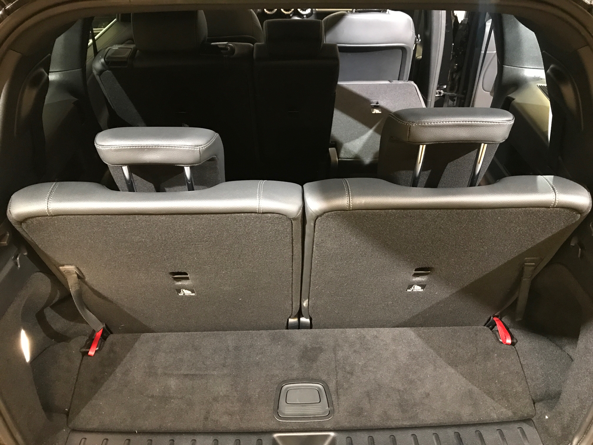 Billede af Mercedes-Benz EQB 250 EL Progressive 7 pers. 190HK 5d Aut.