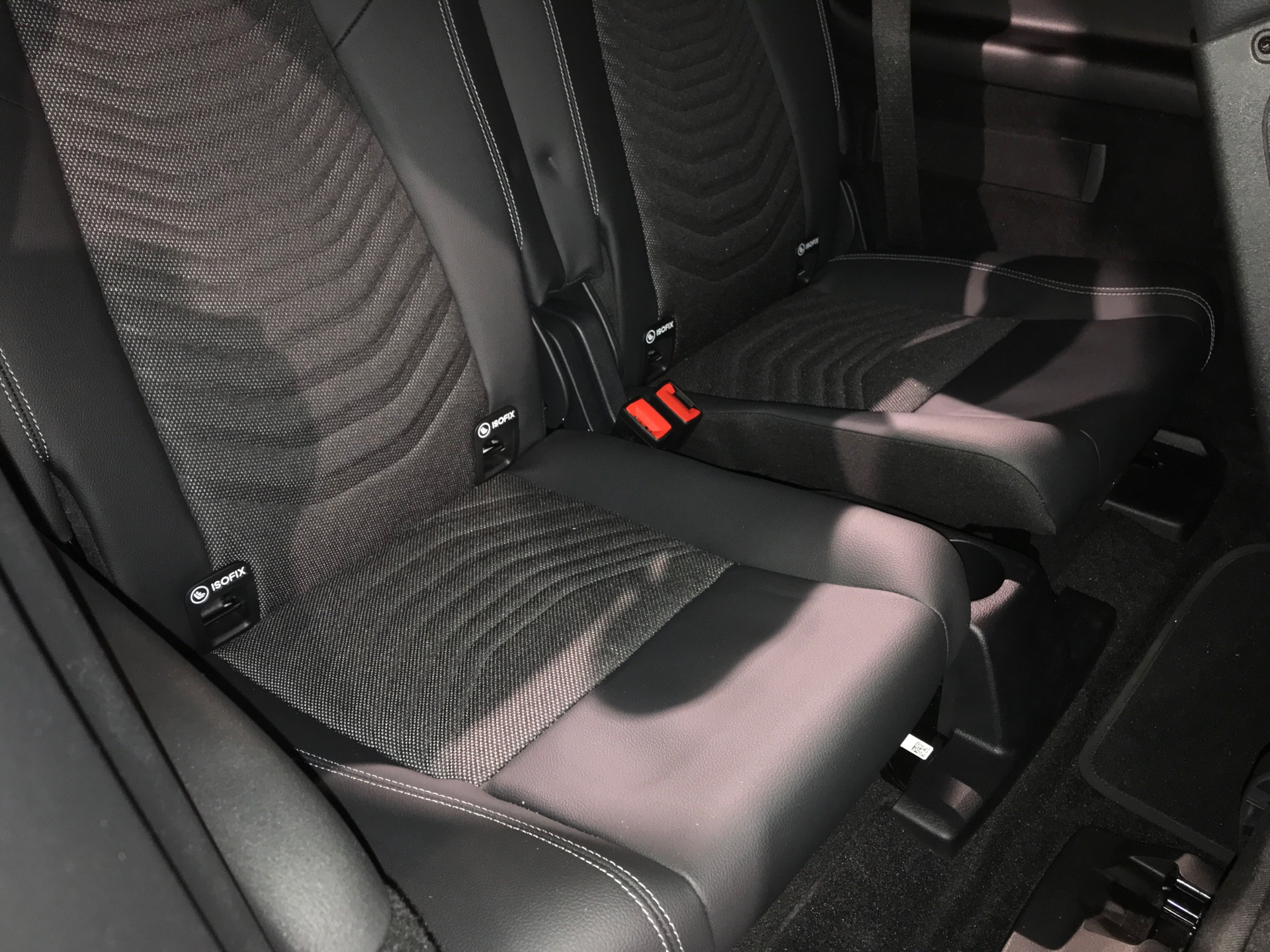Billede af Mercedes-Benz EQB 250 EL Progressive 7 pers. 190HK 5d Aut.